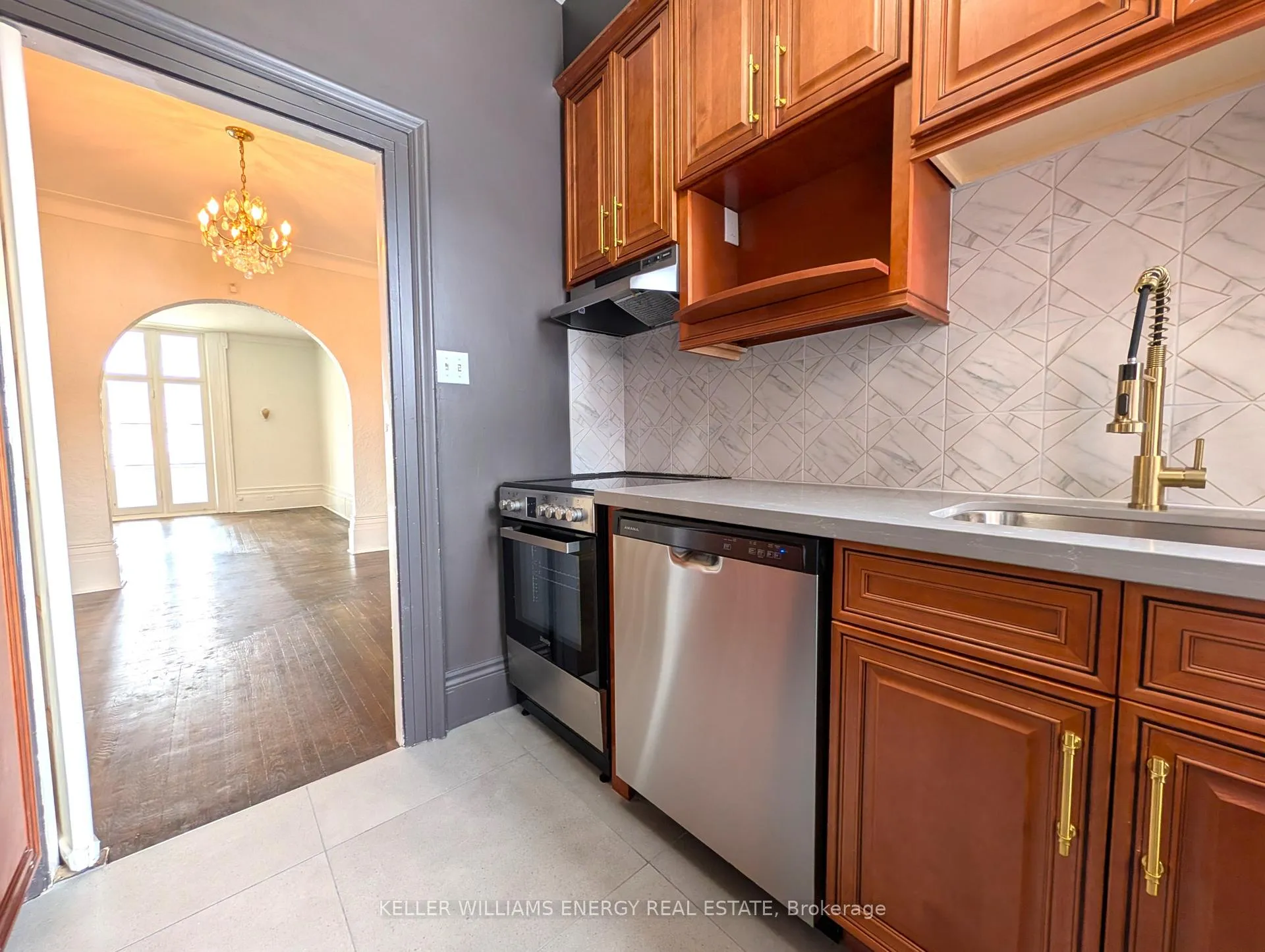 Photo 27 of Unit Unit 2, 35 King Street, Prince Edward County, Picton Ward — HOMEH