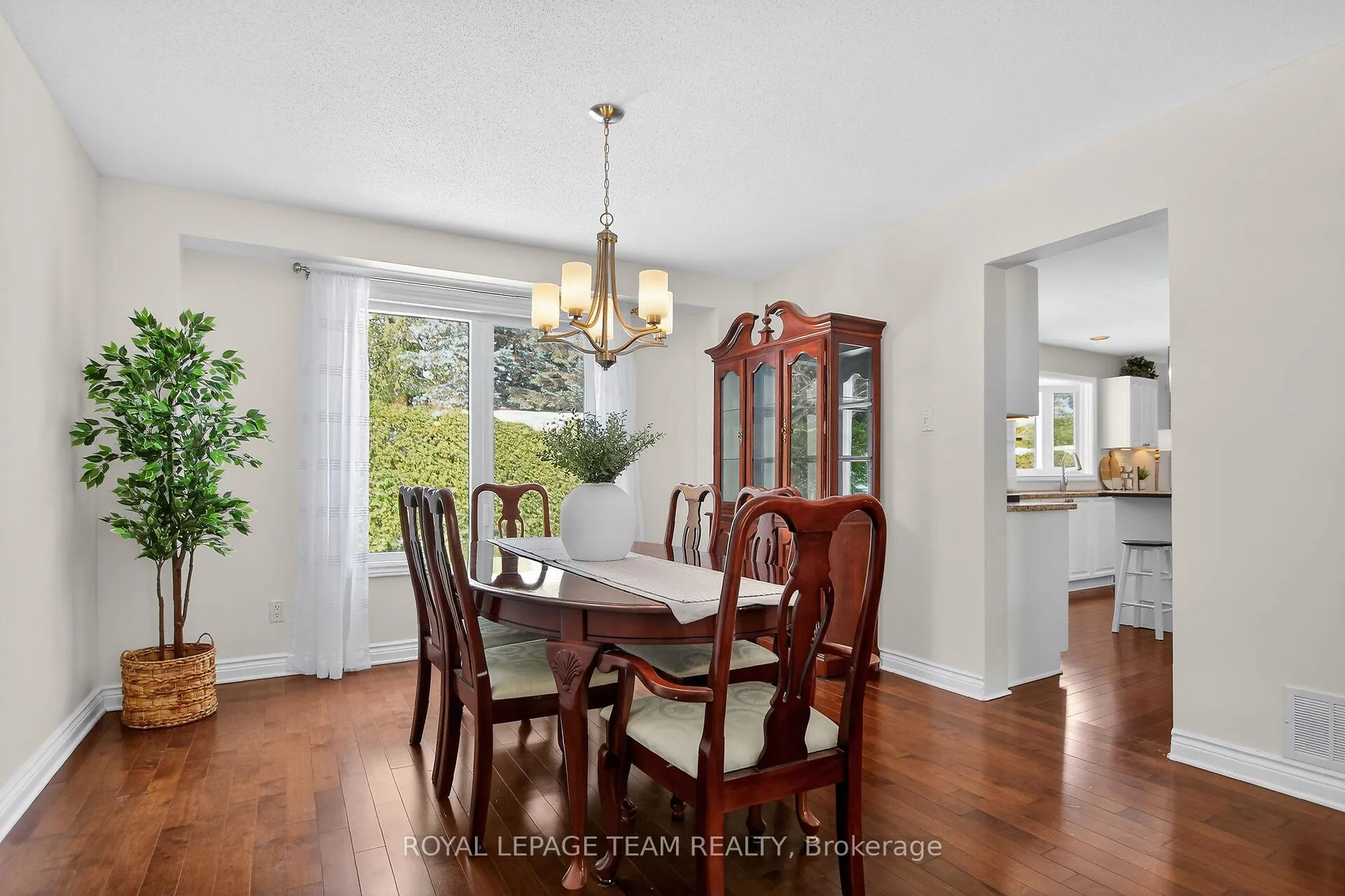 Photo 9 of 22 Renshaw Avenue, Ottawa, Stittsville (Central) — HOMEH
