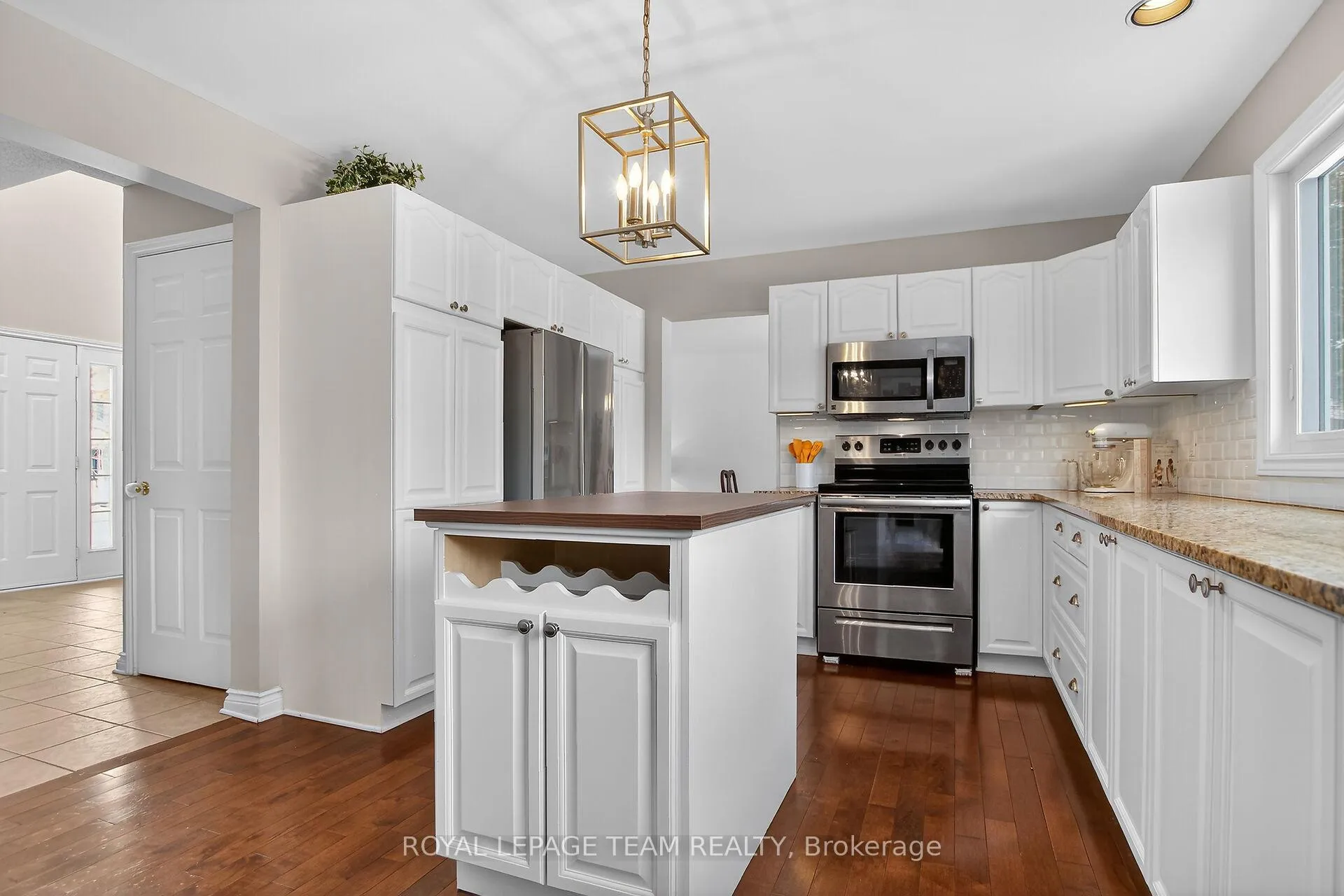 Photo 12 of 22 Renshaw Avenue, Ottawa, Stittsville (Central) — HOMEH