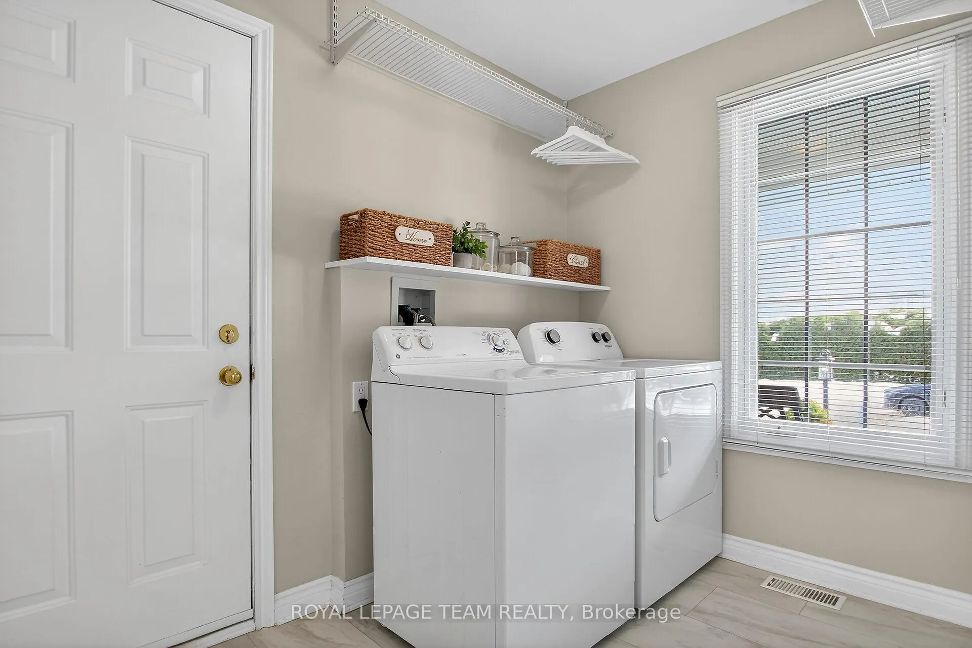 Photo 18 of 22 Renshaw Avenue, Ottawa, Stittsville (Central) — HOMEH