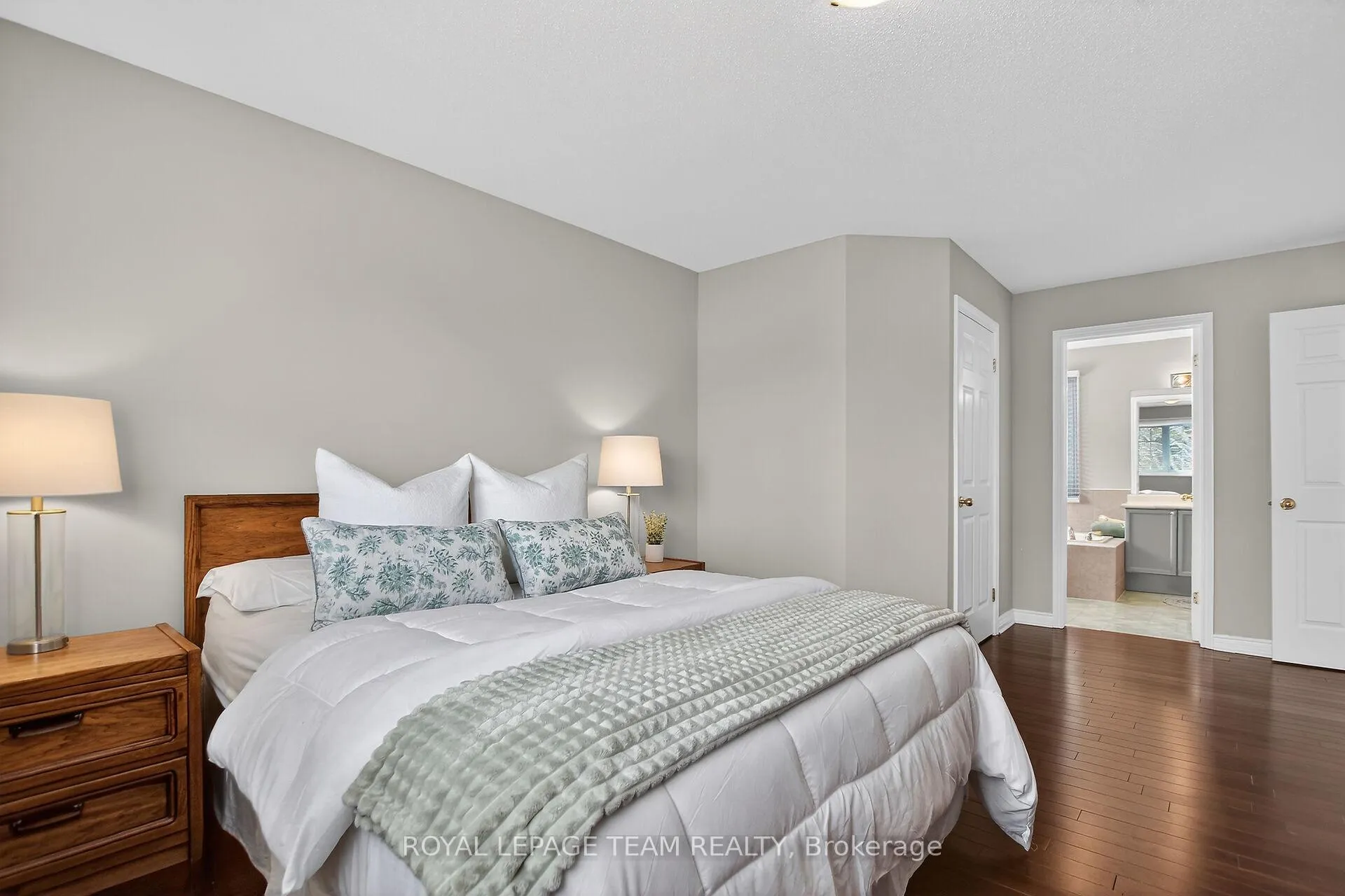 Photo 23 of 22 Renshaw Avenue, Ottawa, Stittsville (Central) — HOMEH
