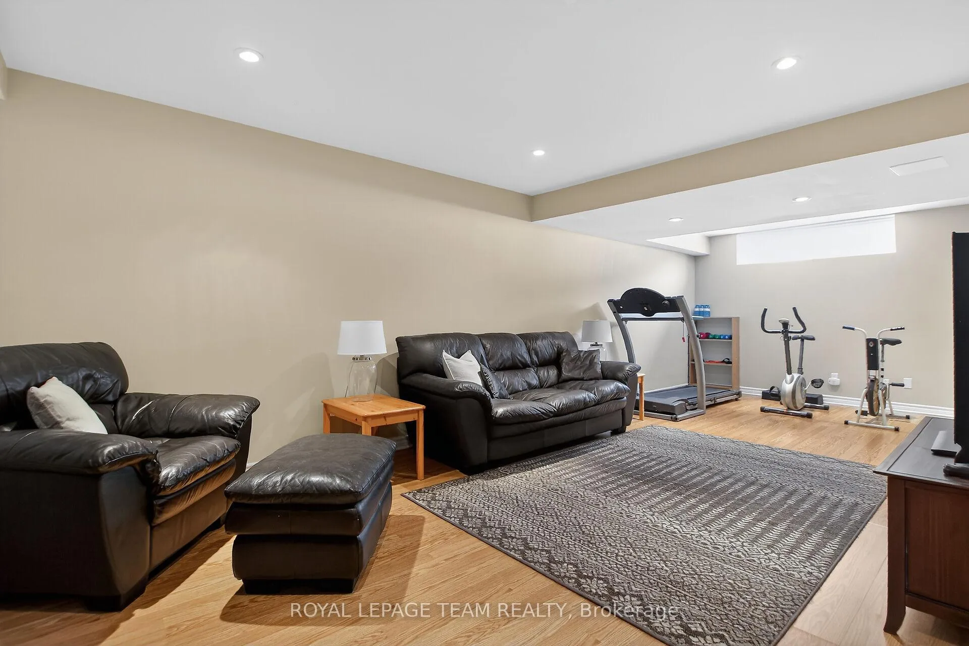 Photo 34 of 22 Renshaw Avenue, Ottawa, Stittsville (Central) — HOMEH