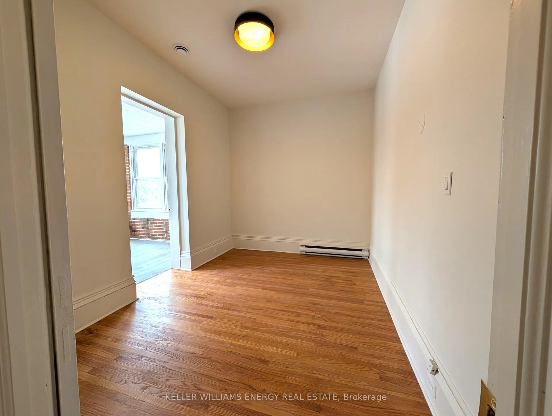 Photo 15 of Unit Unit 3, 35 King Street, Prince Edward County, Picton Ward — HOMEH