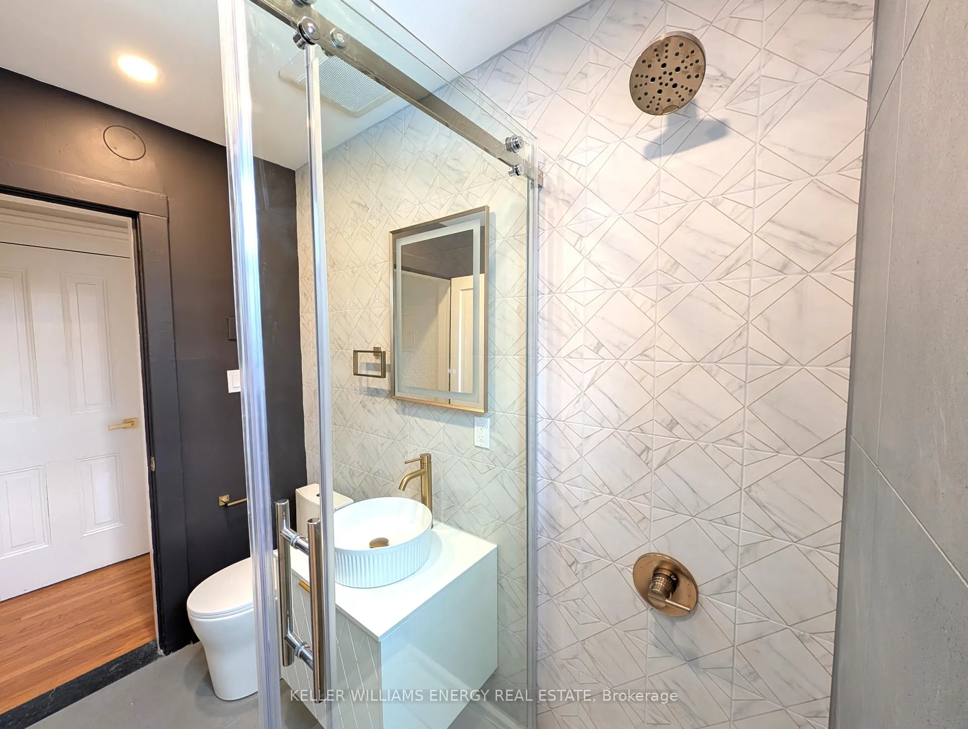 Photo 30 of Unit Unit 3, 35 King Street, Prince Edward County, Picton Ward — HOMEH