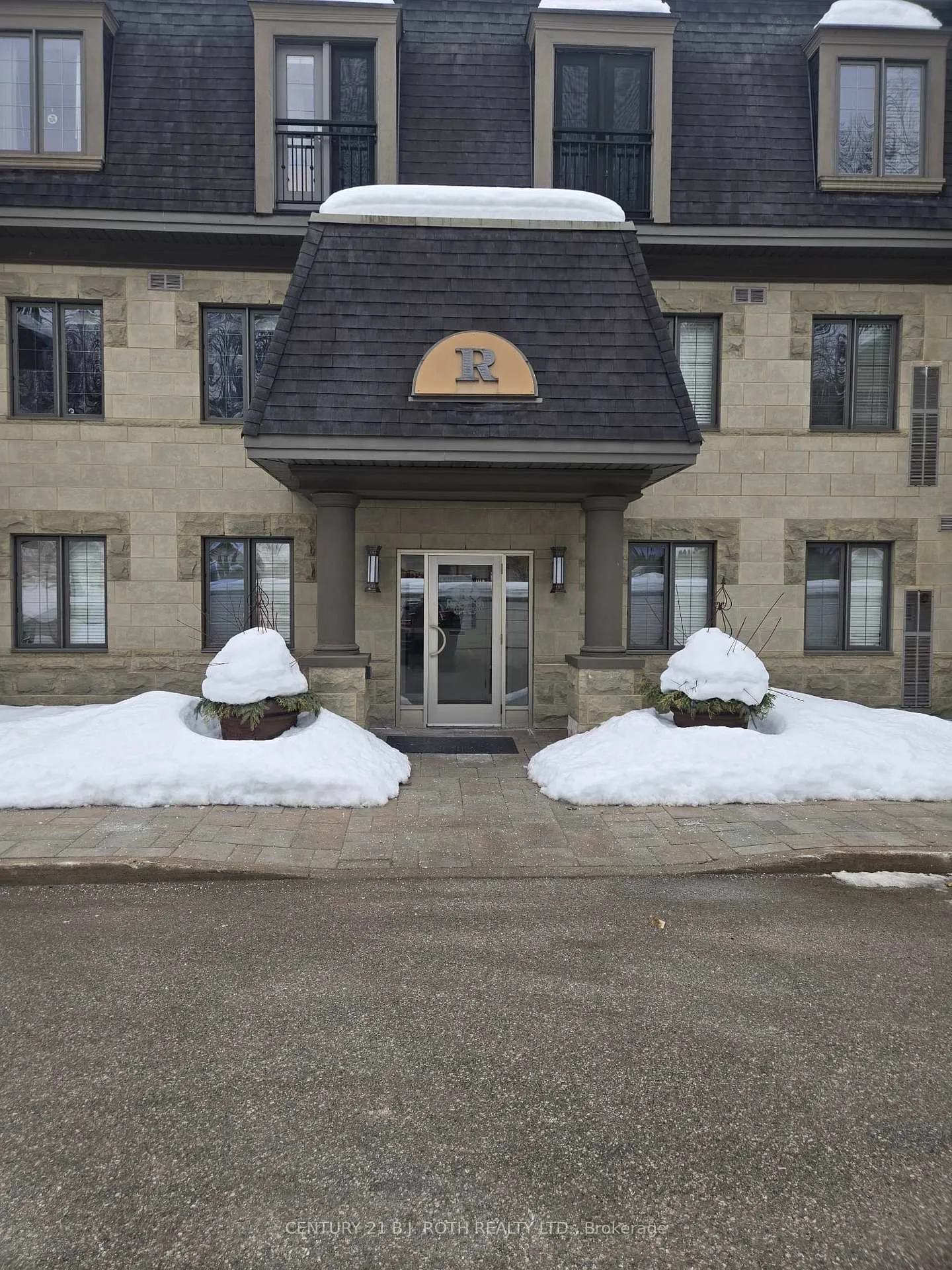 Photo 2 of Unit 306, 200 Collier Street, Barrie, Codrington — HOMEH