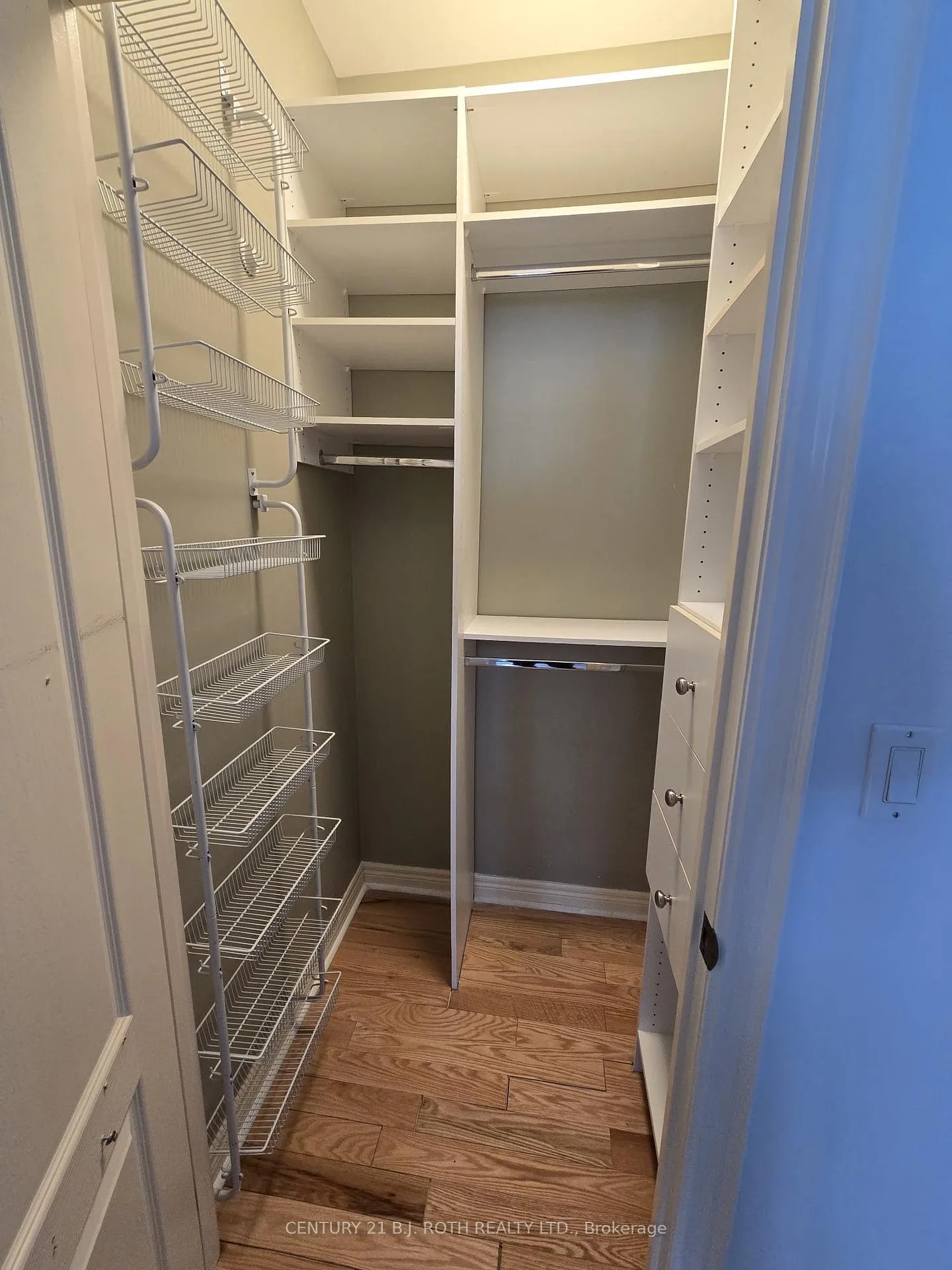 Photo 8 of Unit 306, 200 Collier Street, Barrie, Codrington — HOMEH