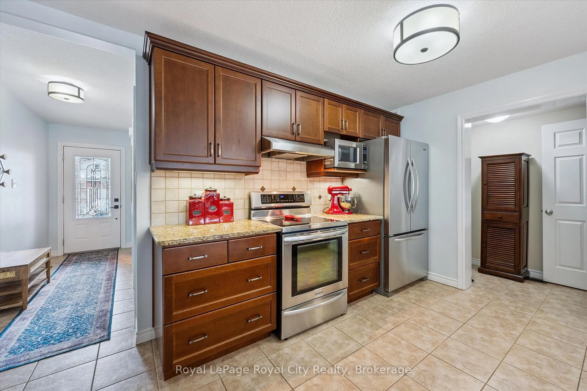 Photo 9 of 108 Mussen Street, Guelph, Victoria North — HOMEH