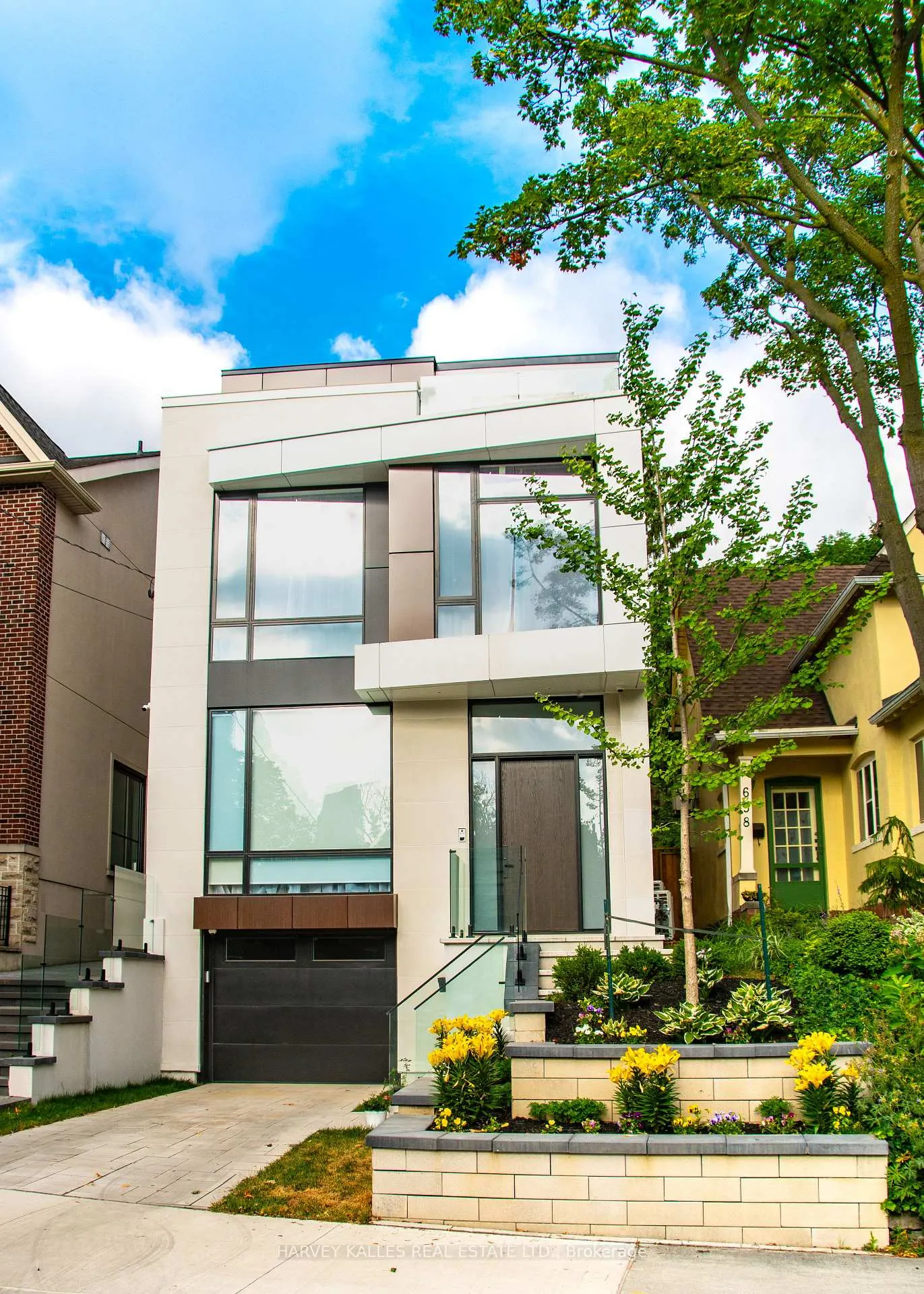 Photo 1 of 656 Oriole Parkway, Toronto, Yonge-Eglinton — HOMEH