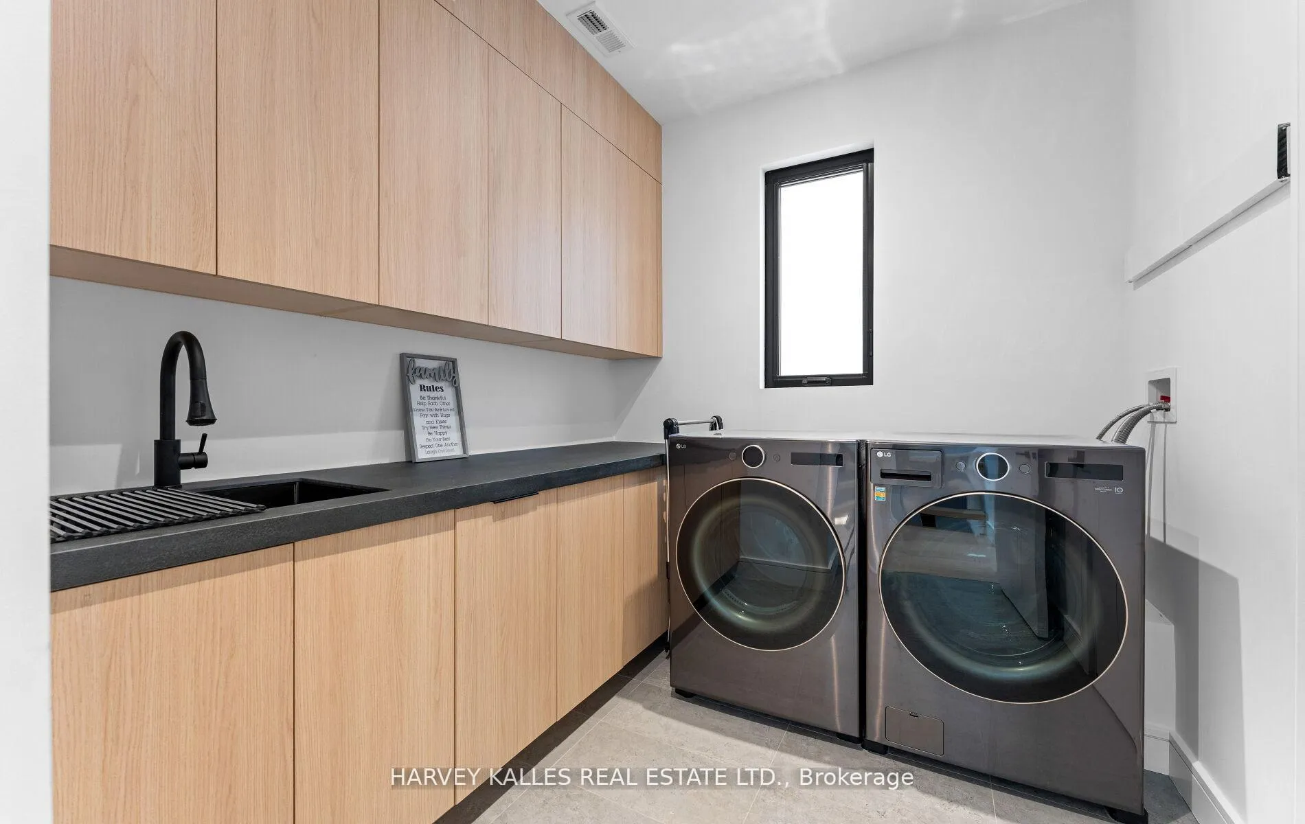 Photo 21 of 656 Oriole Parkway, Toronto, Yonge-Eglinton — HOMEH