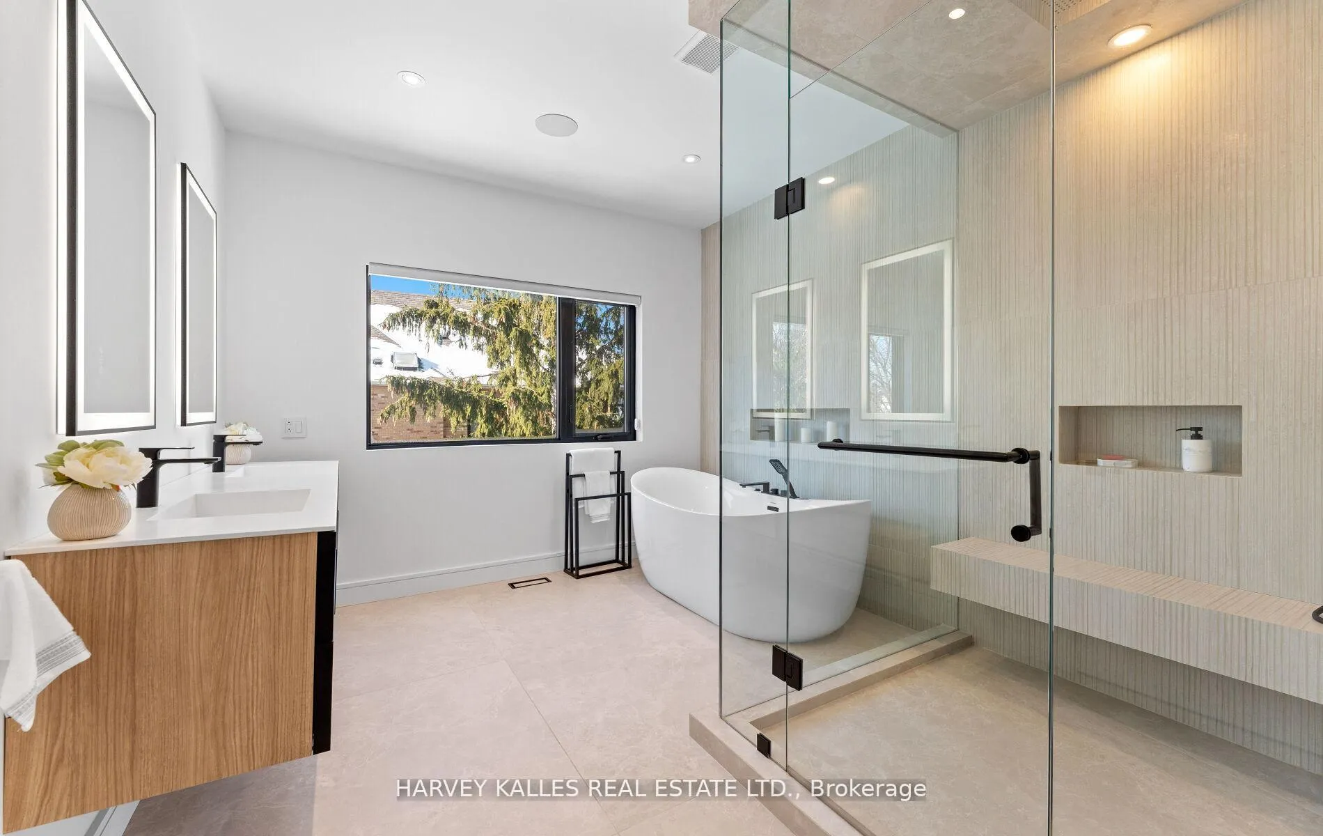 Photo 27 of 656 Oriole Parkway, Toronto, Yonge-Eglinton — HOMEH