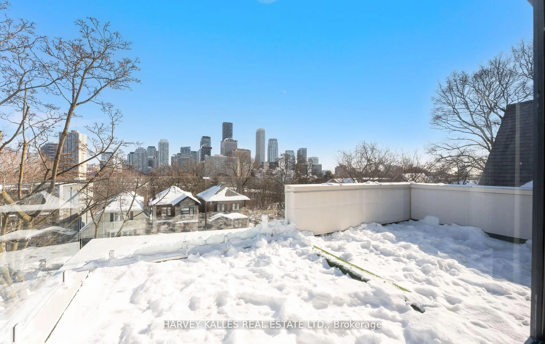Photo 32 of 656 Oriole Parkway, Toronto, Yonge-Eglinton — HOMEH
