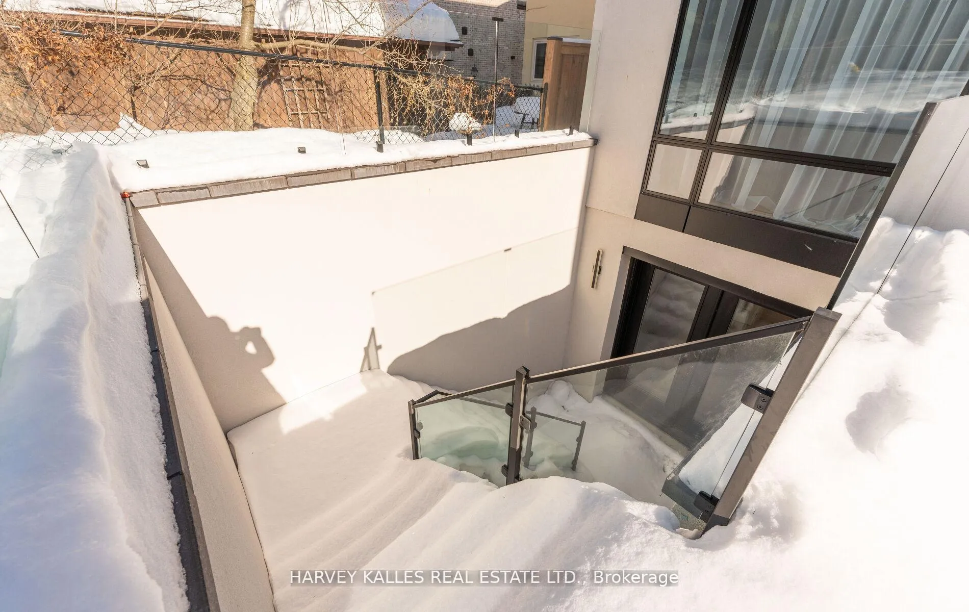 Photo 42 of 656 Oriole Parkway, Toronto, Yonge-Eglinton — HOMEH