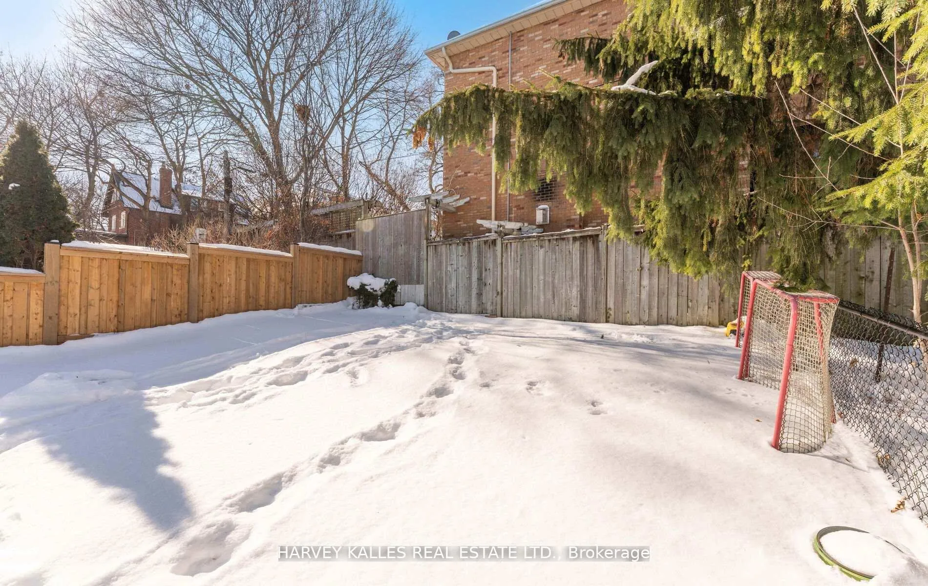 Photo 43 of 656 Oriole Parkway, Toronto, Yonge-Eglinton — HOMEH
