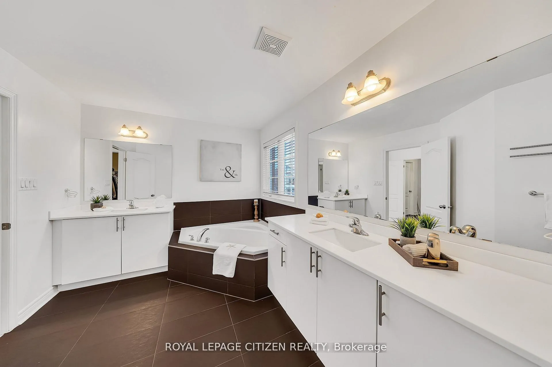 Photo 20 of 1882 Esterbrook Drive, Oshawa, Taunton — HOMEH