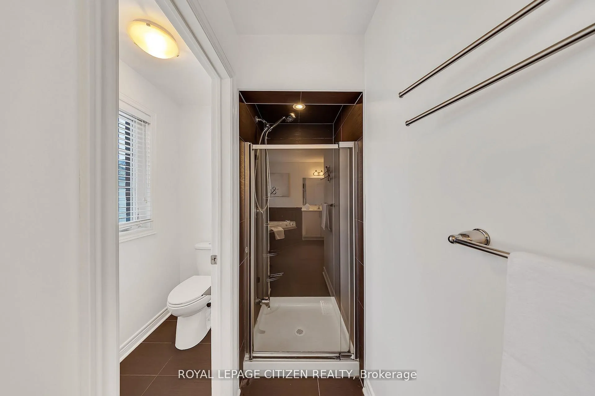 Photo 21 of 1882 Esterbrook Drive, Oshawa, Taunton — HOMEH