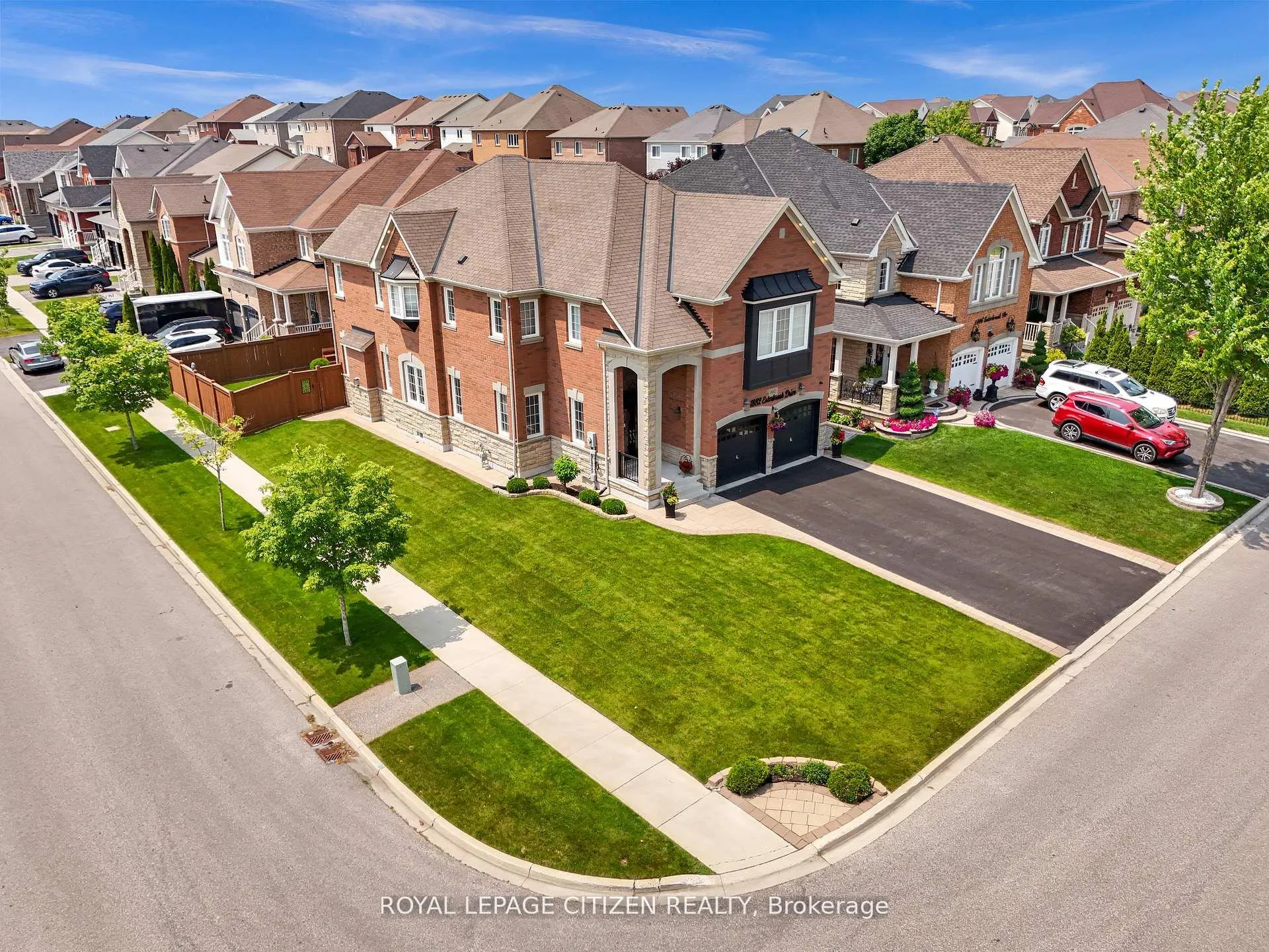 Photo 44 of 1882 Esterbrook Drive, Oshawa, Taunton — HOMEH