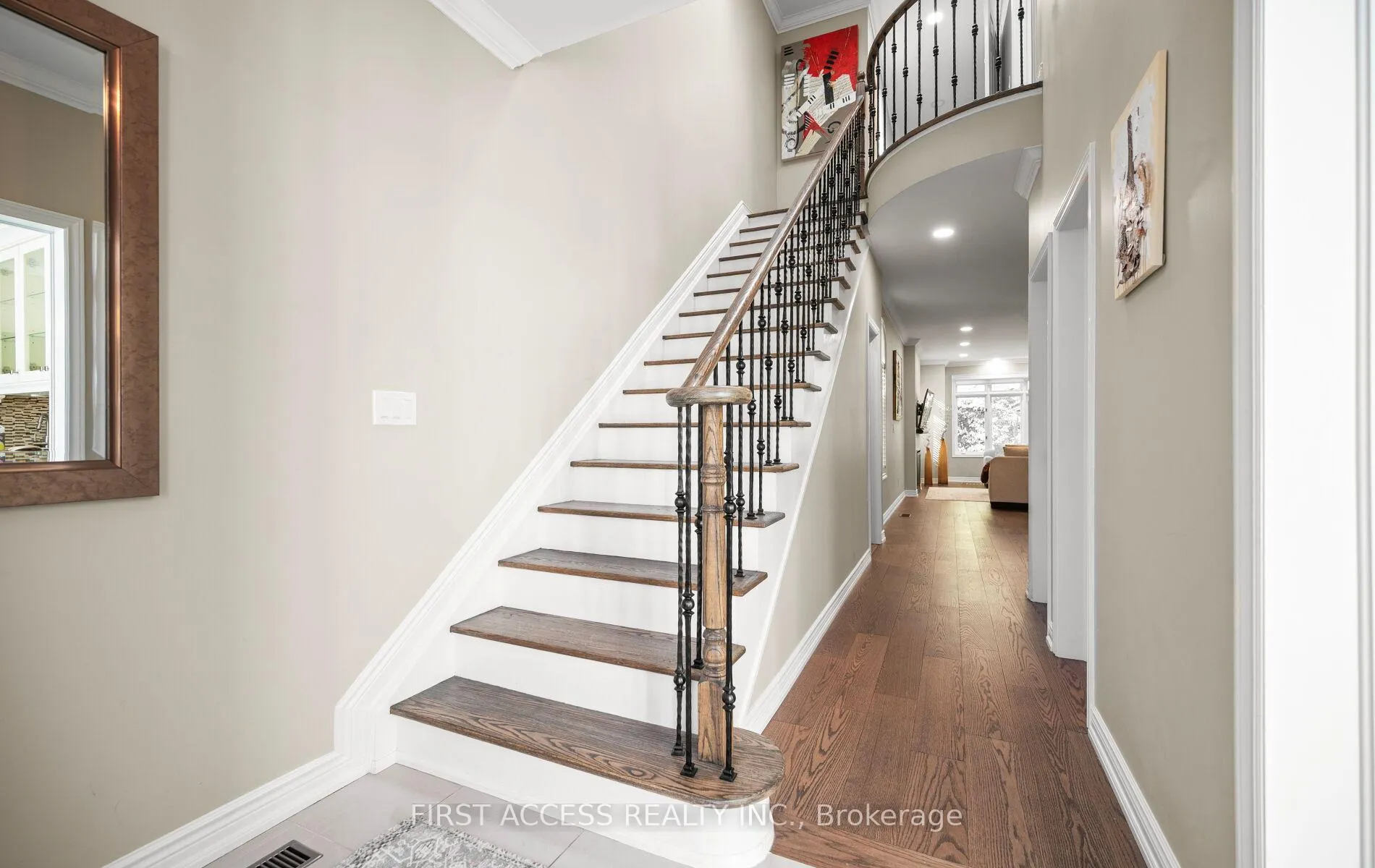 Photo 5 of 64 Hillside Drive, Toronto, Broadview North — HOMEH