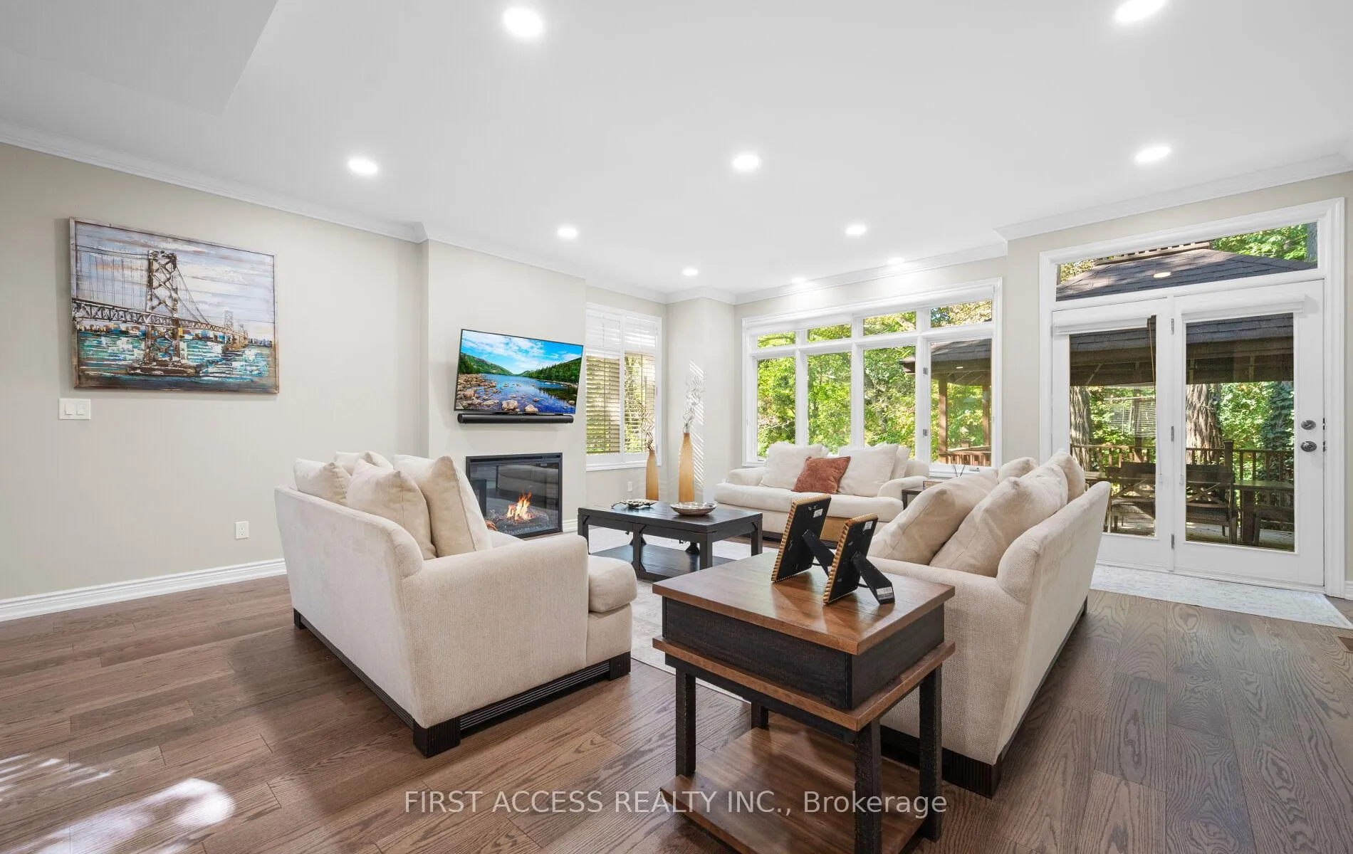 Photo 9 of 64 Hillside Drive, Toronto, Broadview North — HOMEH