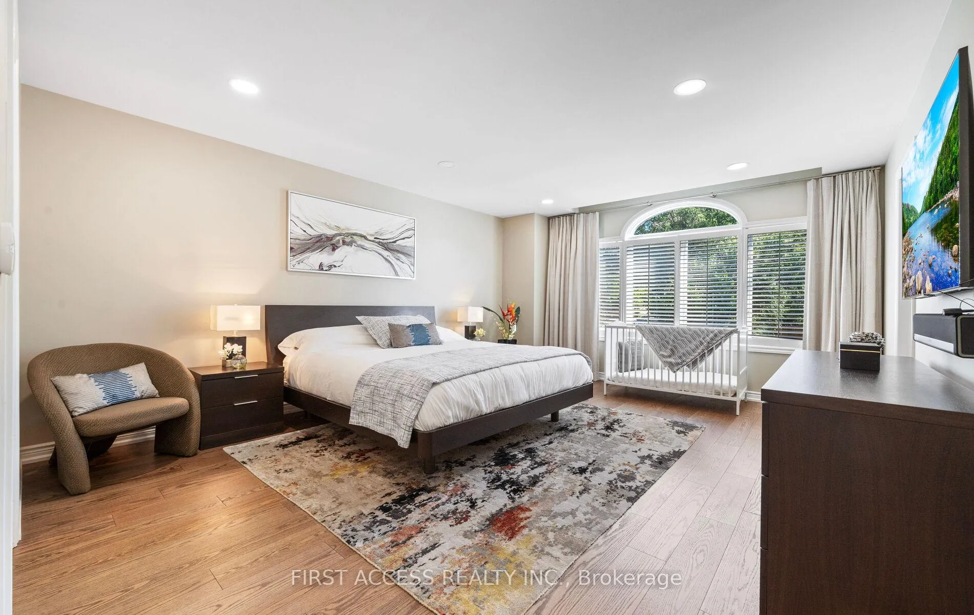 Photo 26 of 64 Hillside Drive, Toronto, Broadview North — HOMEH