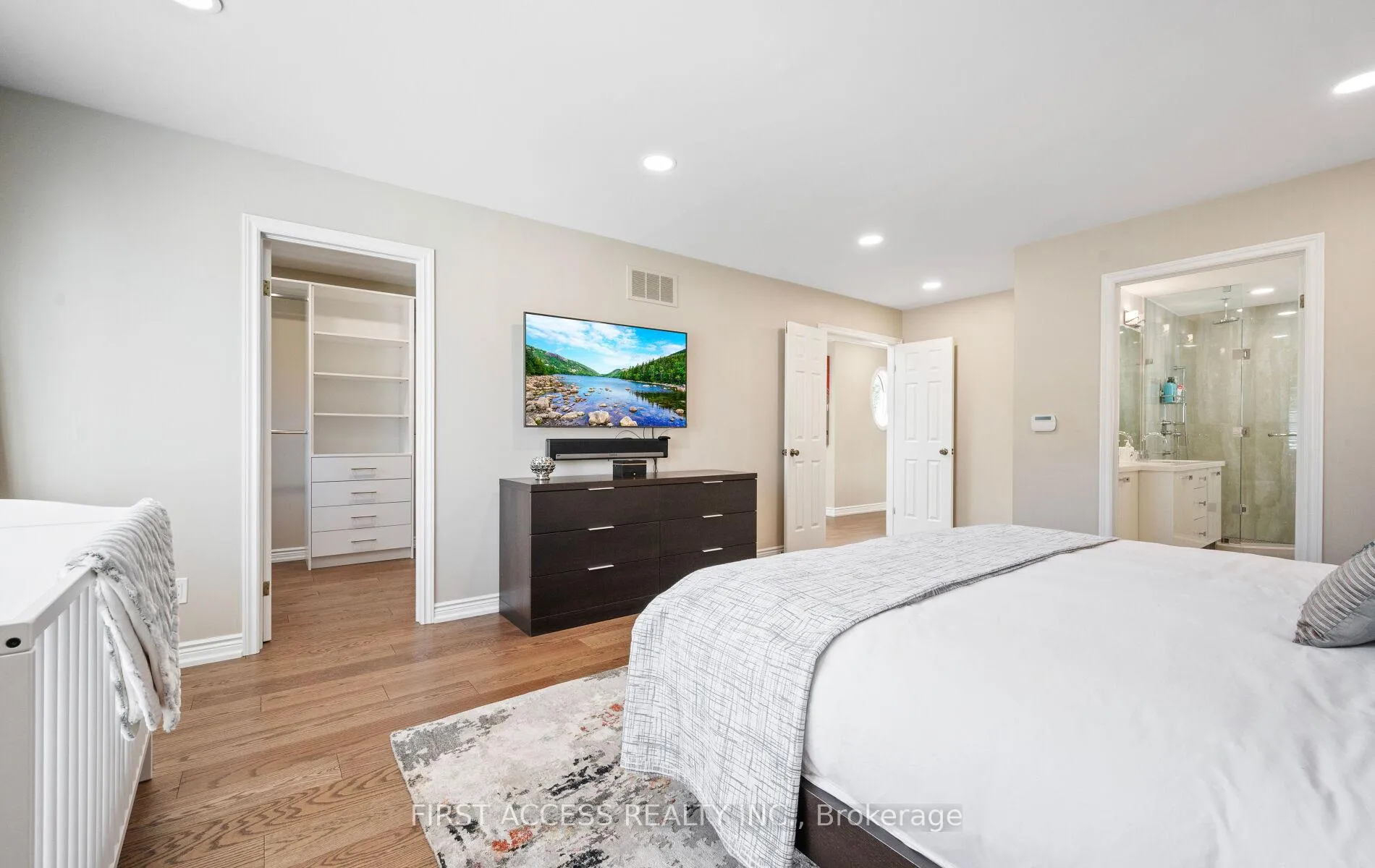 Photo 28 of 64 Hillside Drive, Toronto, Broadview North — HOMEH