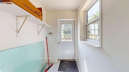 Photo 17 of 4036 Lakeshore Road, Lincoln, Lincoln Lake — HOMEH