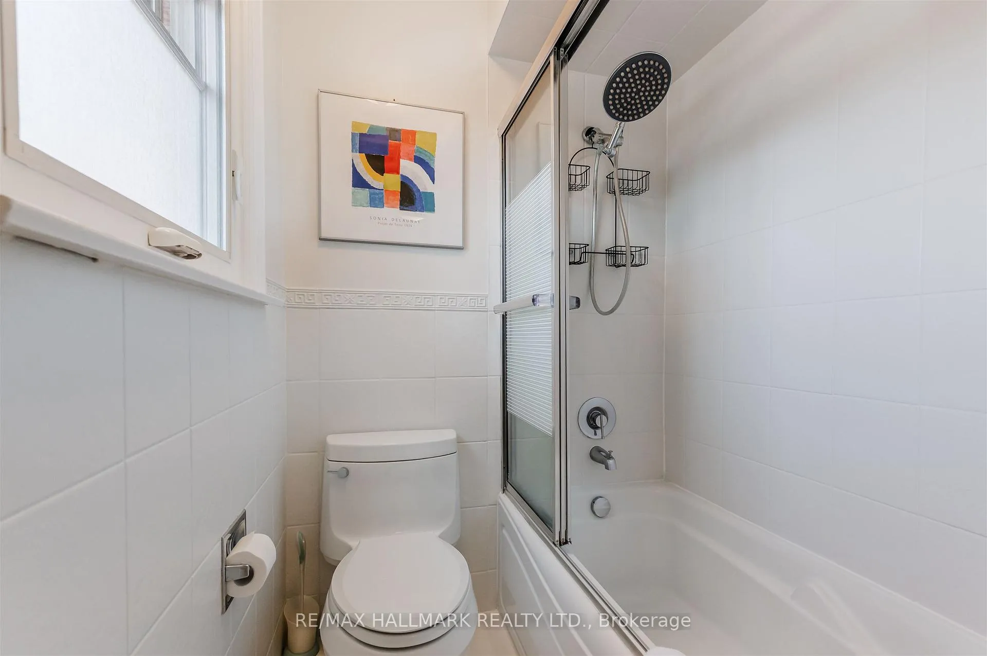 Photo 23 of 136 Mossgrove Trail, North York, St. Andrew-Windfields — HOMEH
