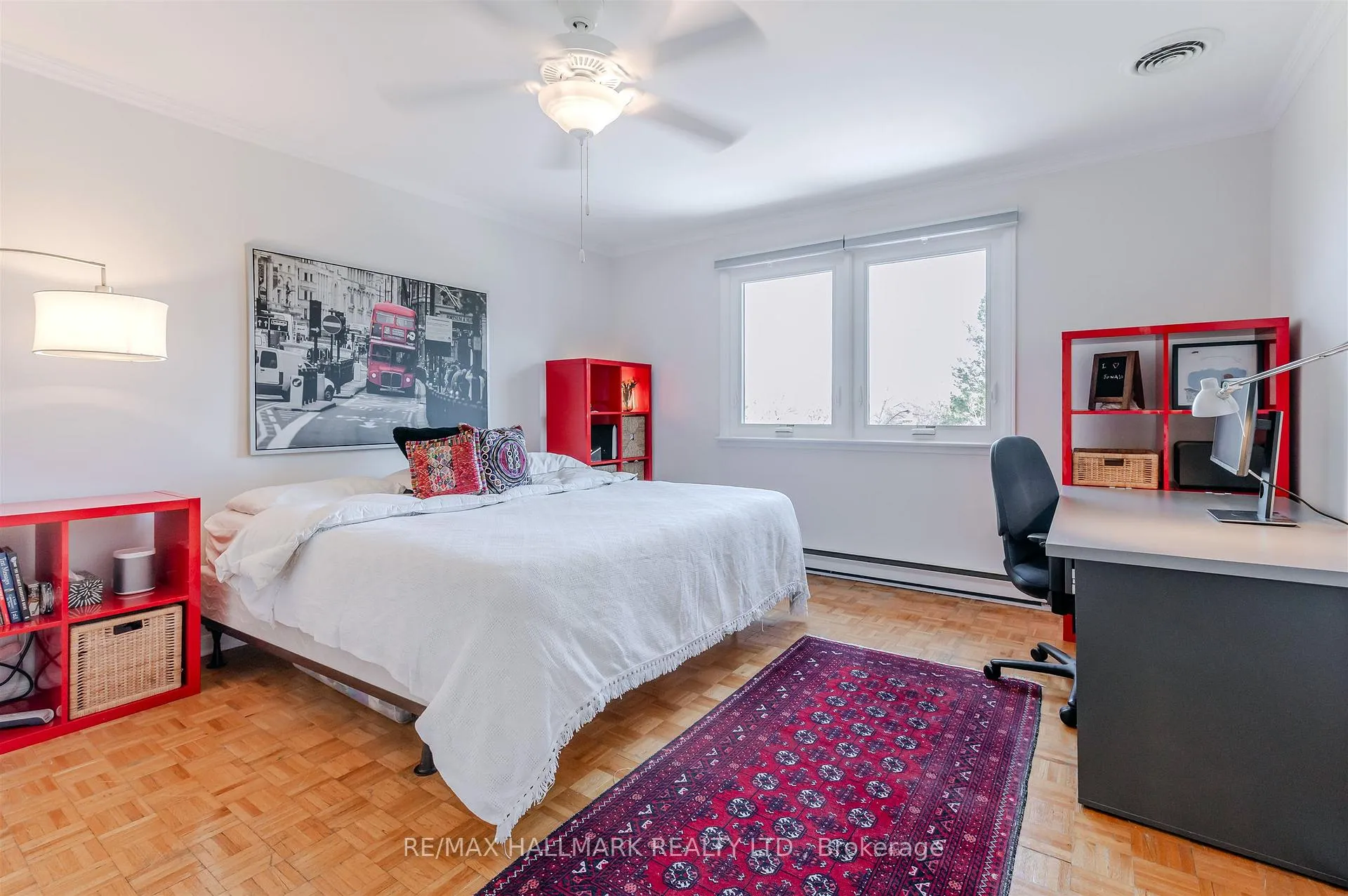 Photo 25 of 136 Mossgrove Trail, North York, St. Andrew-Windfields — HOMEH