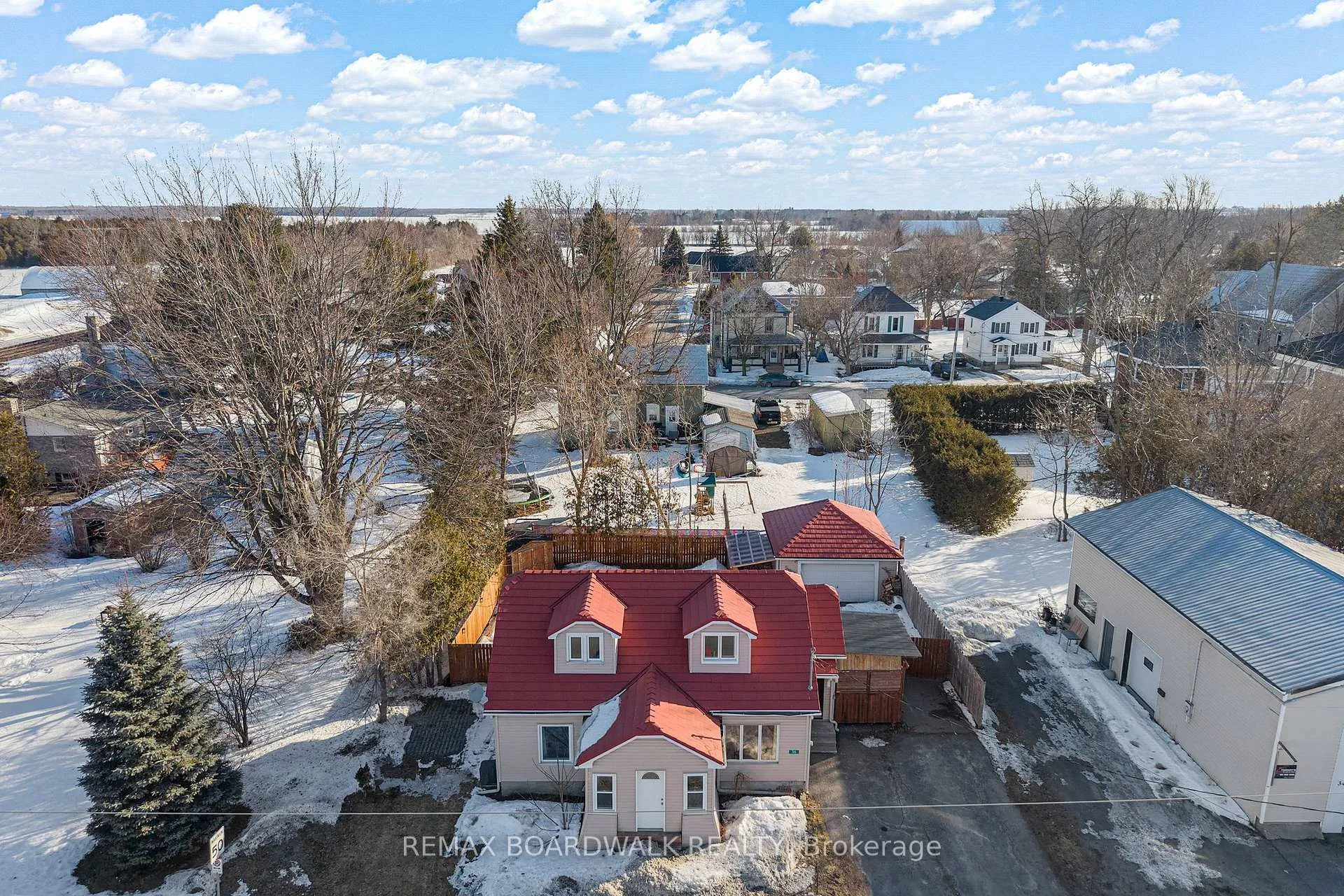 Photo 40 of 36 Main Street, North Stormont, Finch — HOMEH