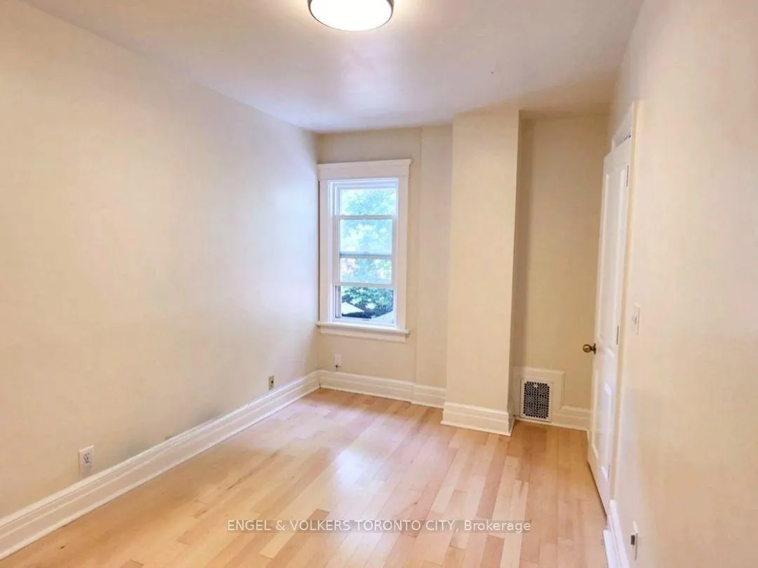 Photo 7 of 591 Pape Avenue, Toronto, North Riverdale — HOMEH