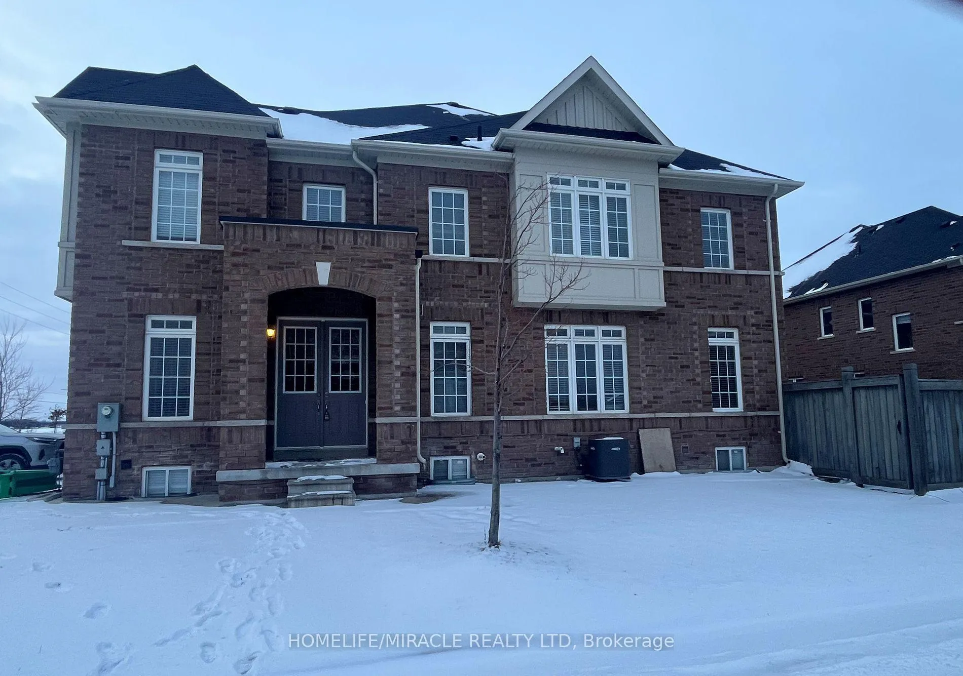 Photo 1 of Unit Upper, 37 Vezna Crescent, Brampton, Credit Valley — HOMEH