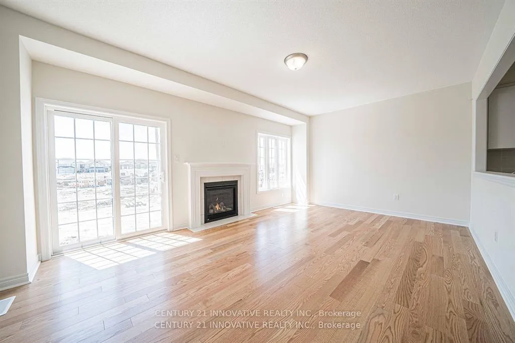 Photo 2 of 13 Jevons Drive W, Ajax, South East — HOMEH