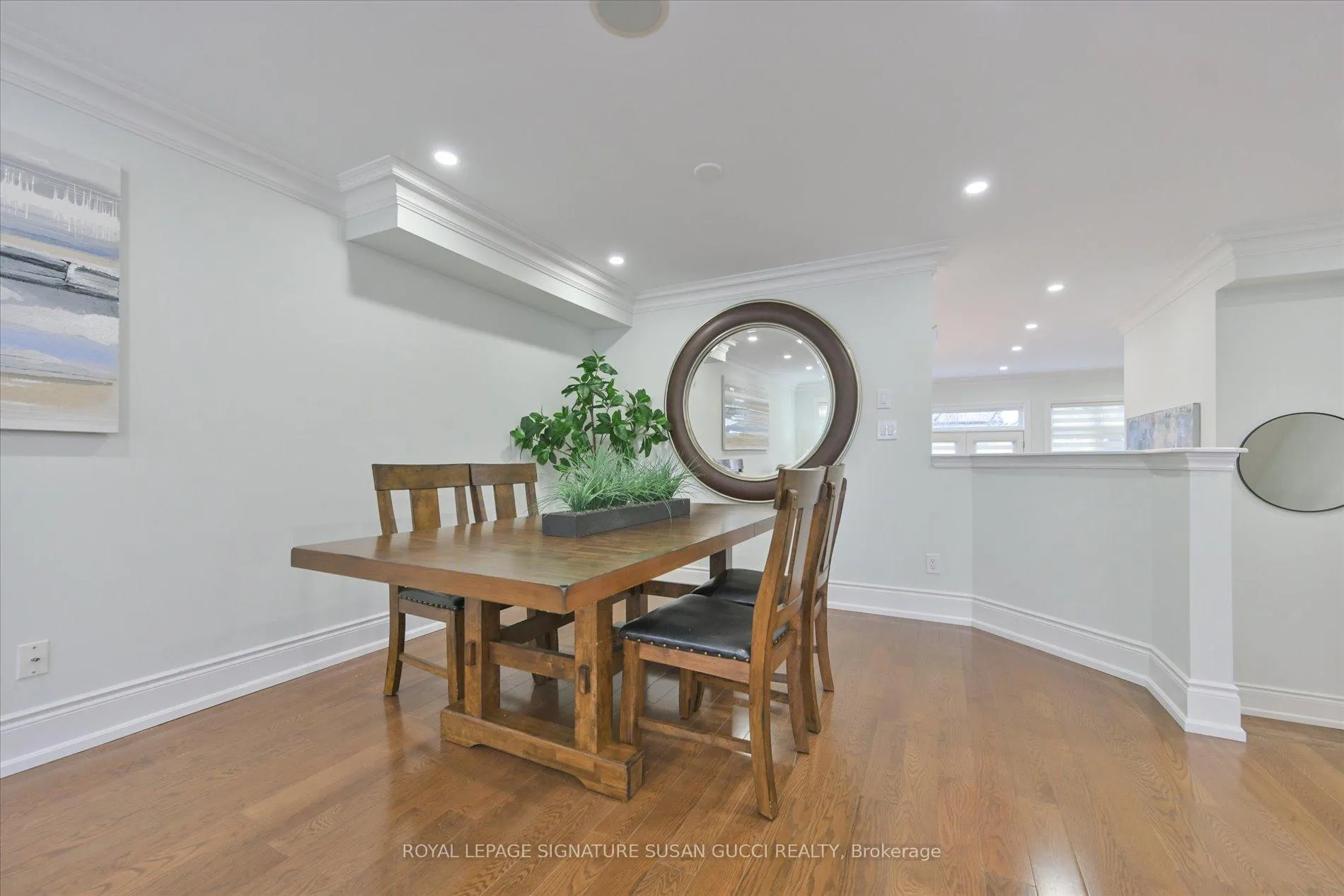 Photo 7 of 20 Cambrai Avenue, Toronto, Woodbine-Lumsden — HOMEH