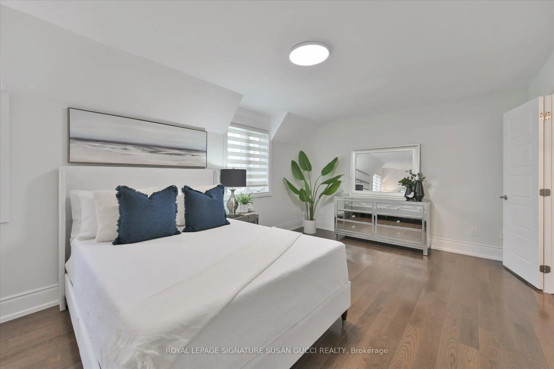 Photo 20 of 20 Cambrai Avenue, Toronto, Woodbine-Lumsden — HOMEH