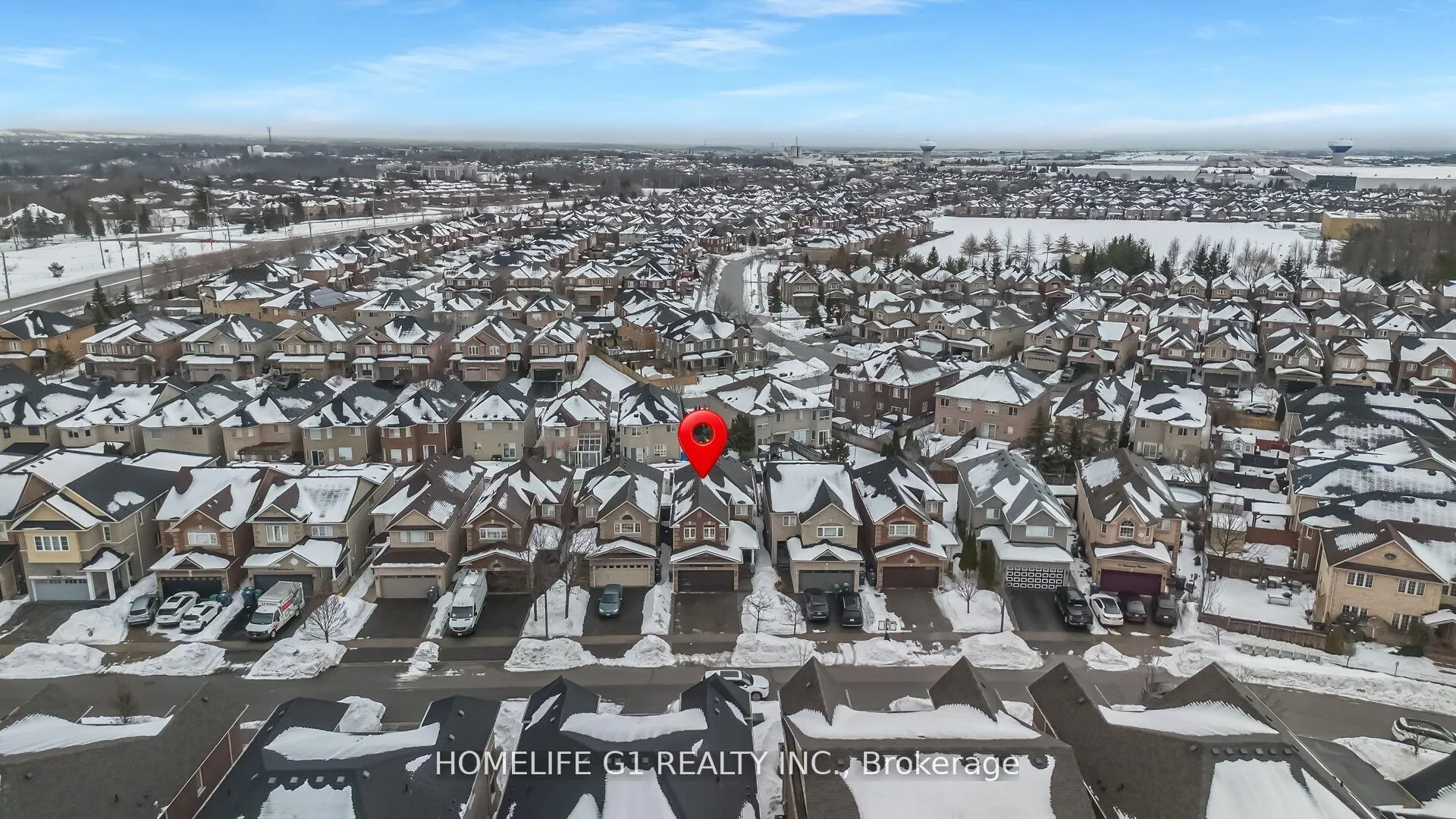 Photo 2 of 53 Humbershed Crescent, Caledon, Bolton West — HOMEH