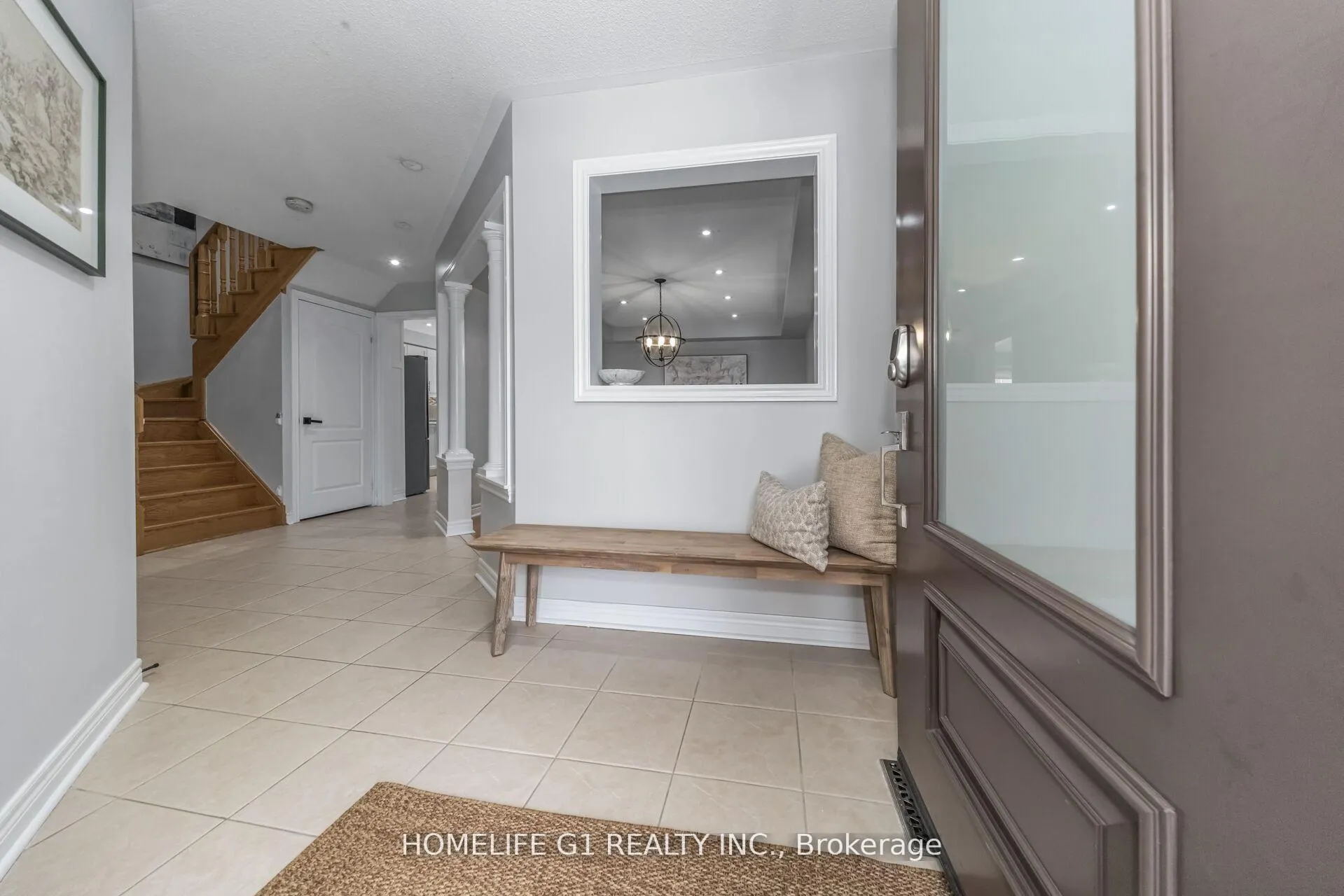 Photo 5 of 53 Humbershed Crescent, Caledon, Bolton West — HOMEH