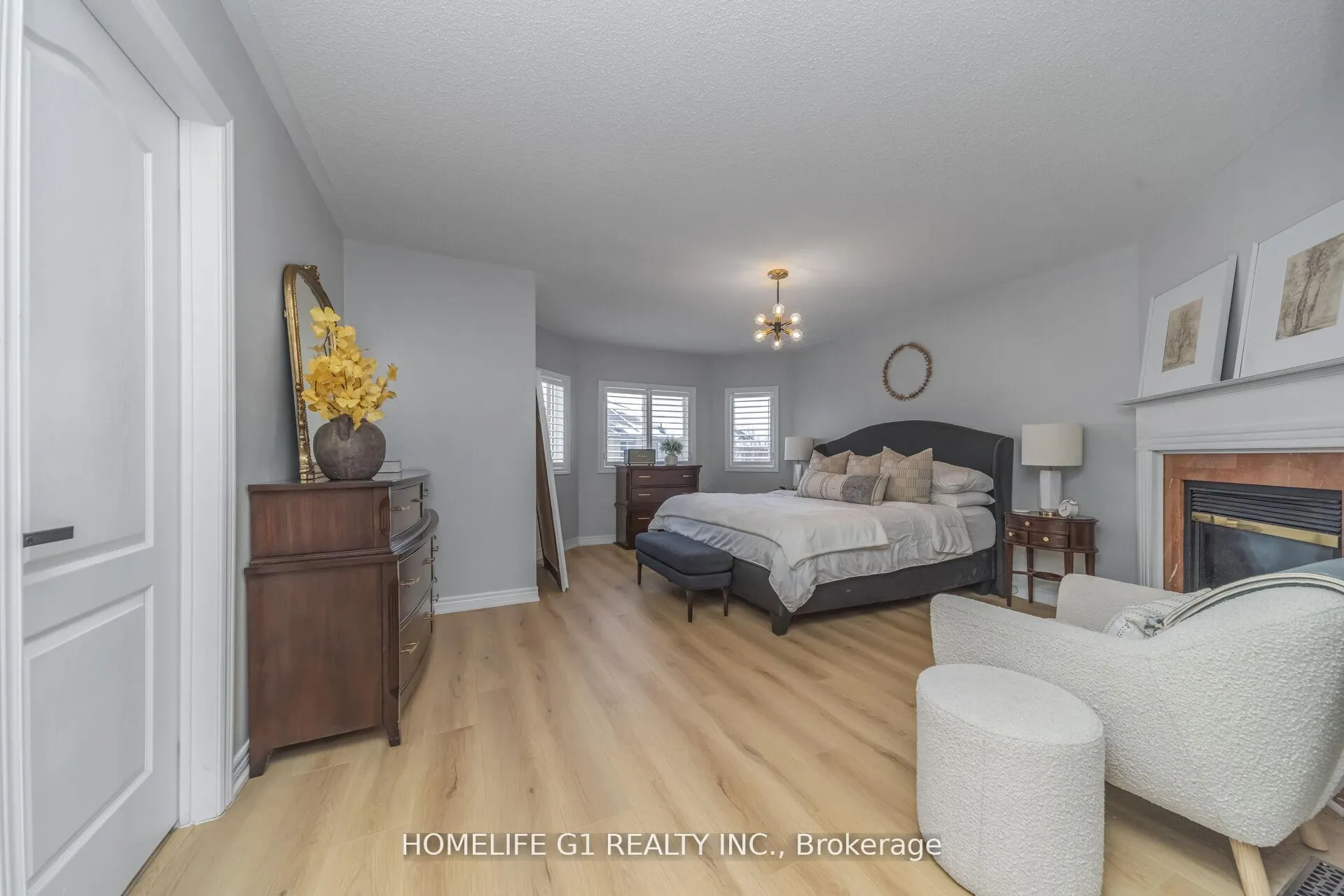 Photo 15 of 53 Humbershed Crescent, Caledon, Bolton West — HOMEH