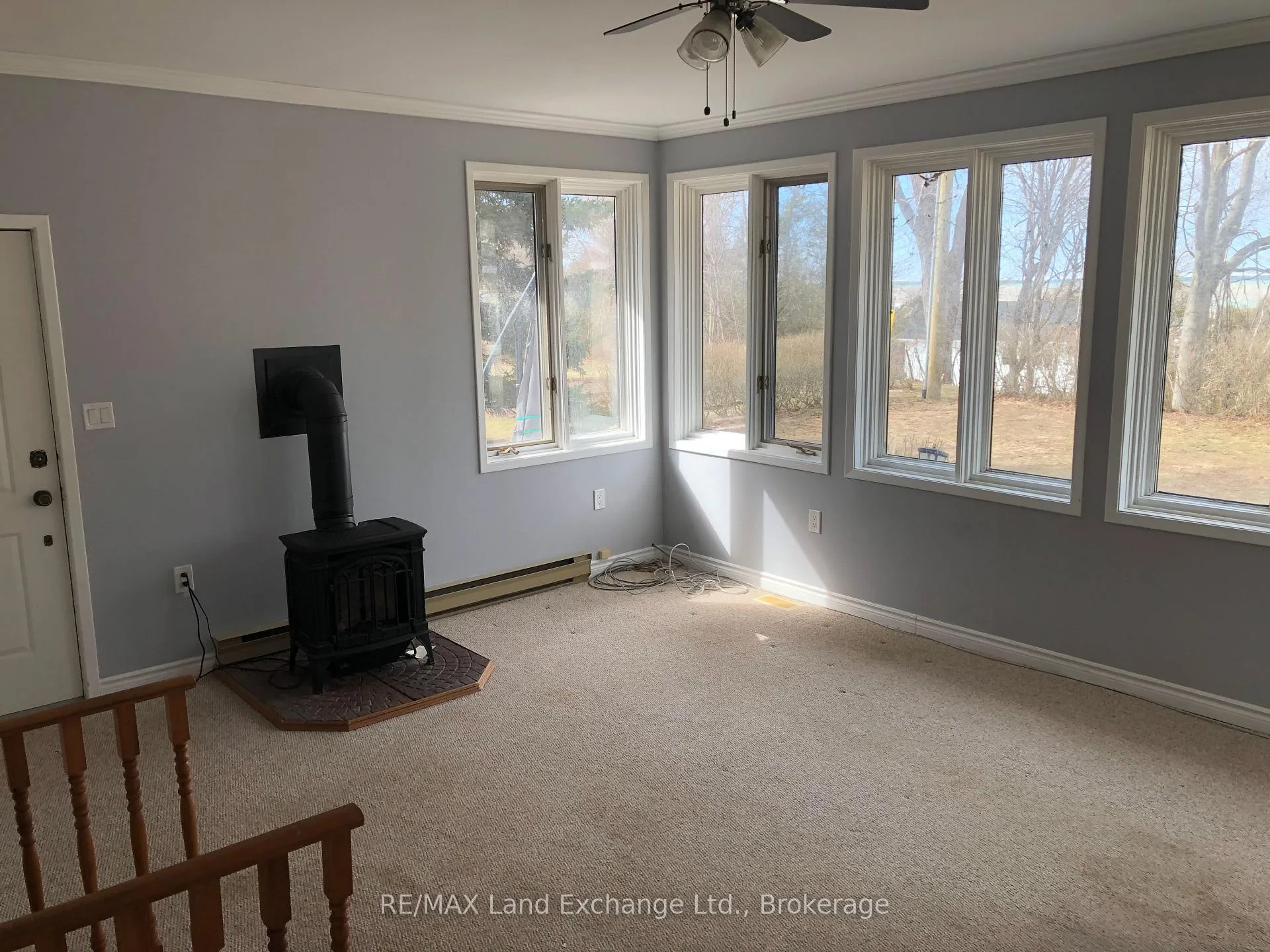 Photo 5 of 16 Penetangore Row S, Huron-Kinloss — HOMEH
