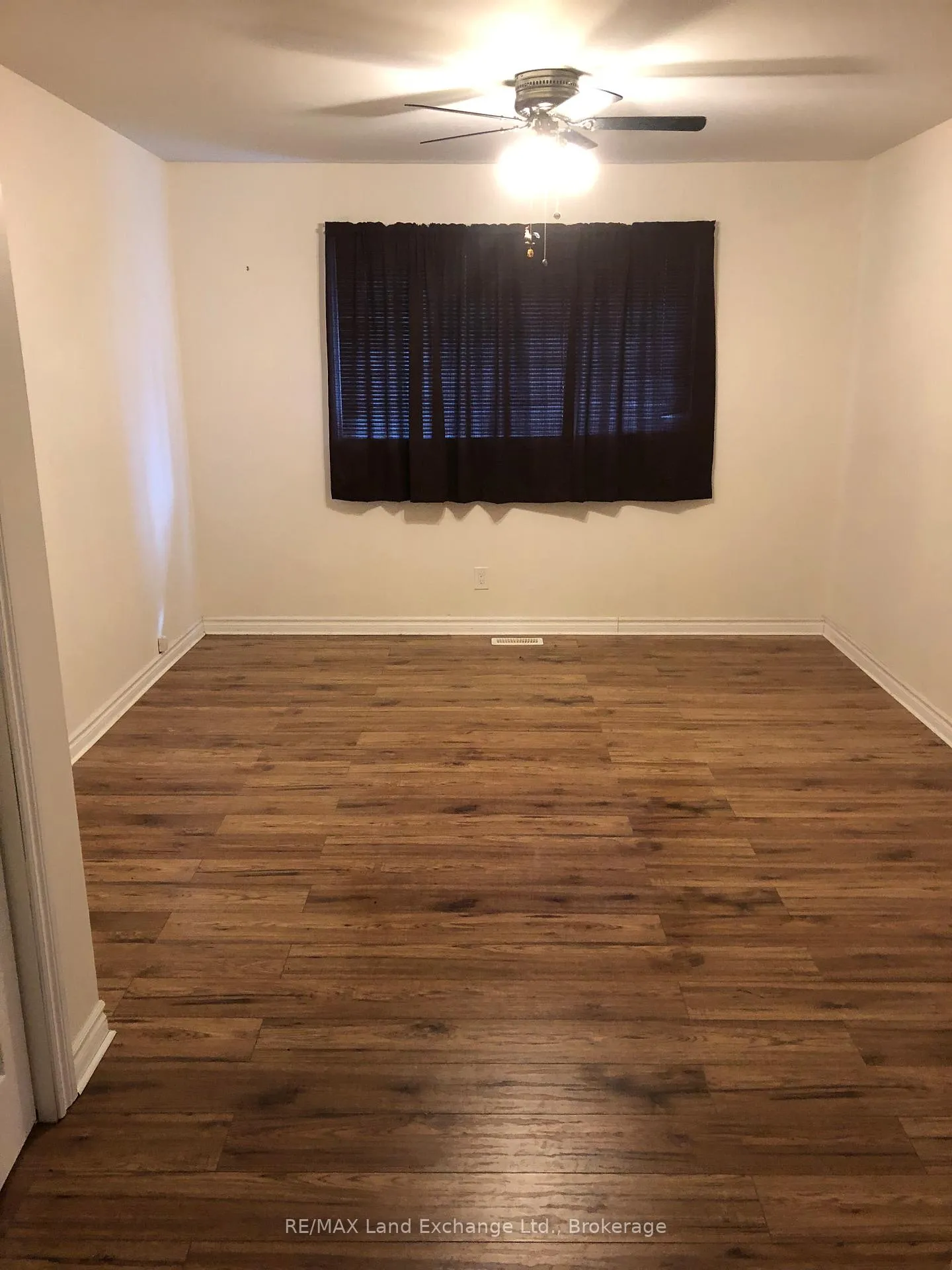 Photo 13 of 16 Penetangore Row S, Huron-Kinloss — HOMEH