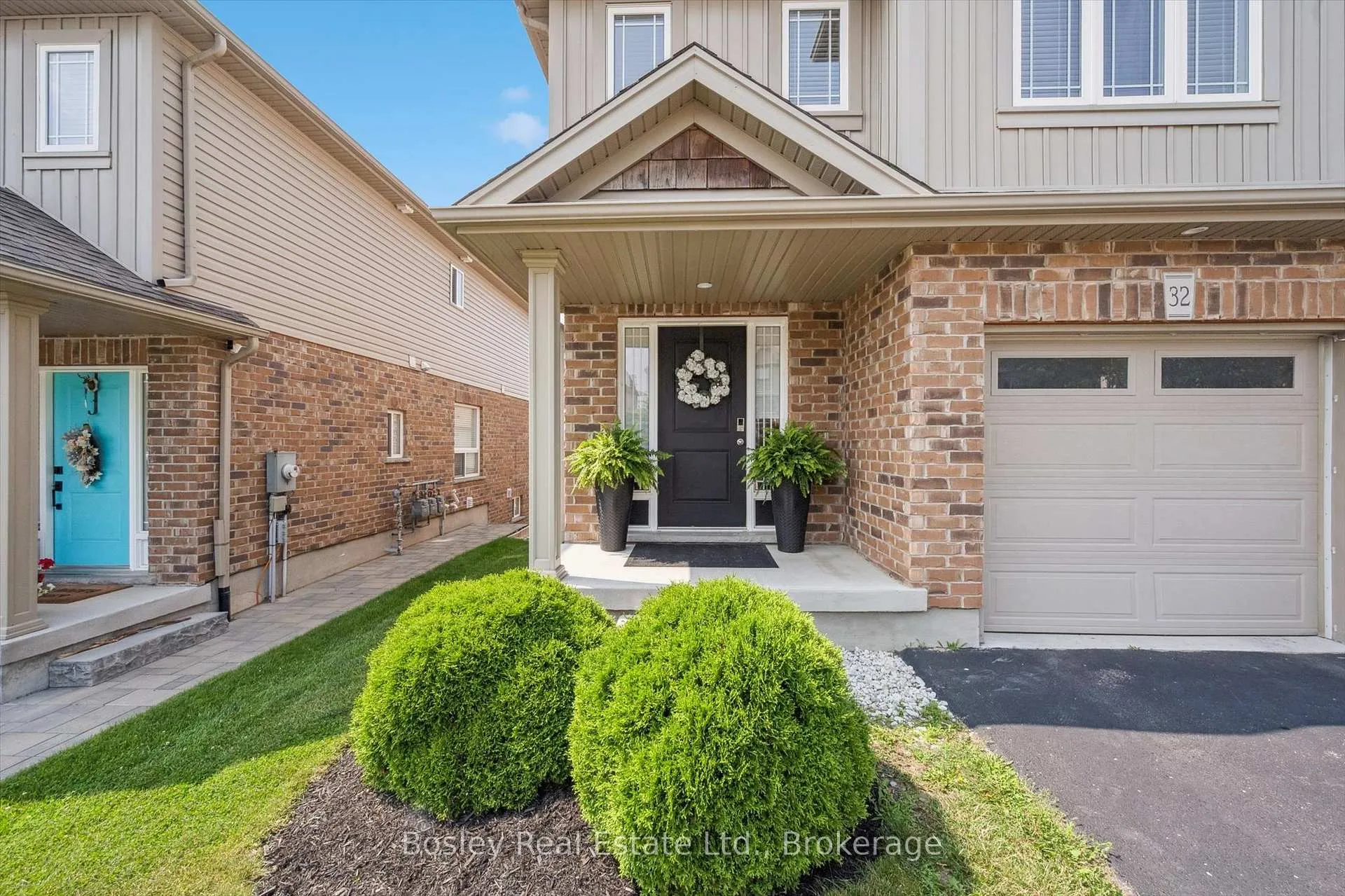 Photo 3 of 32 Jeffrey Drive, Guelph, Grange Road — HOMEH