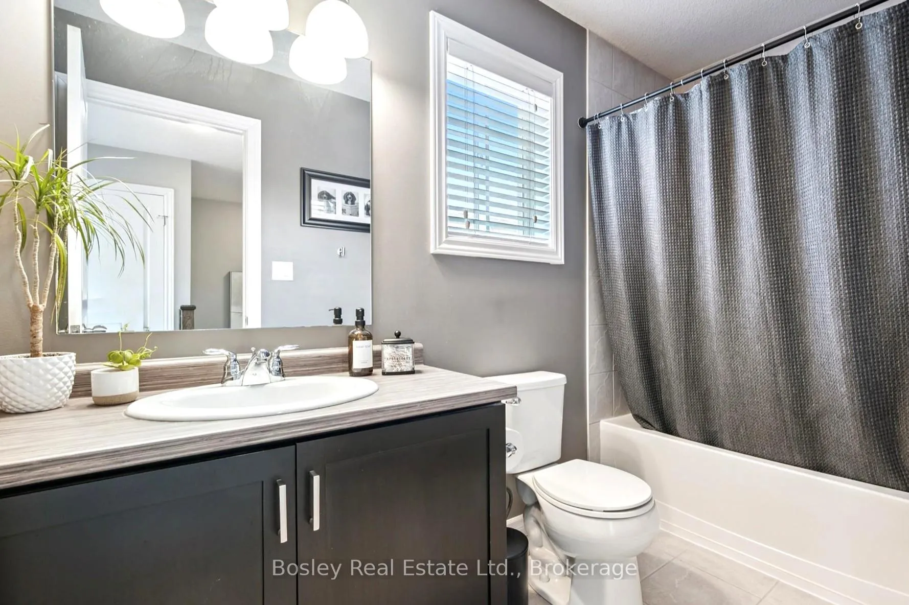 Photo 28 of 32 Jeffrey Drive, Guelph, Grange Road — HOMEH