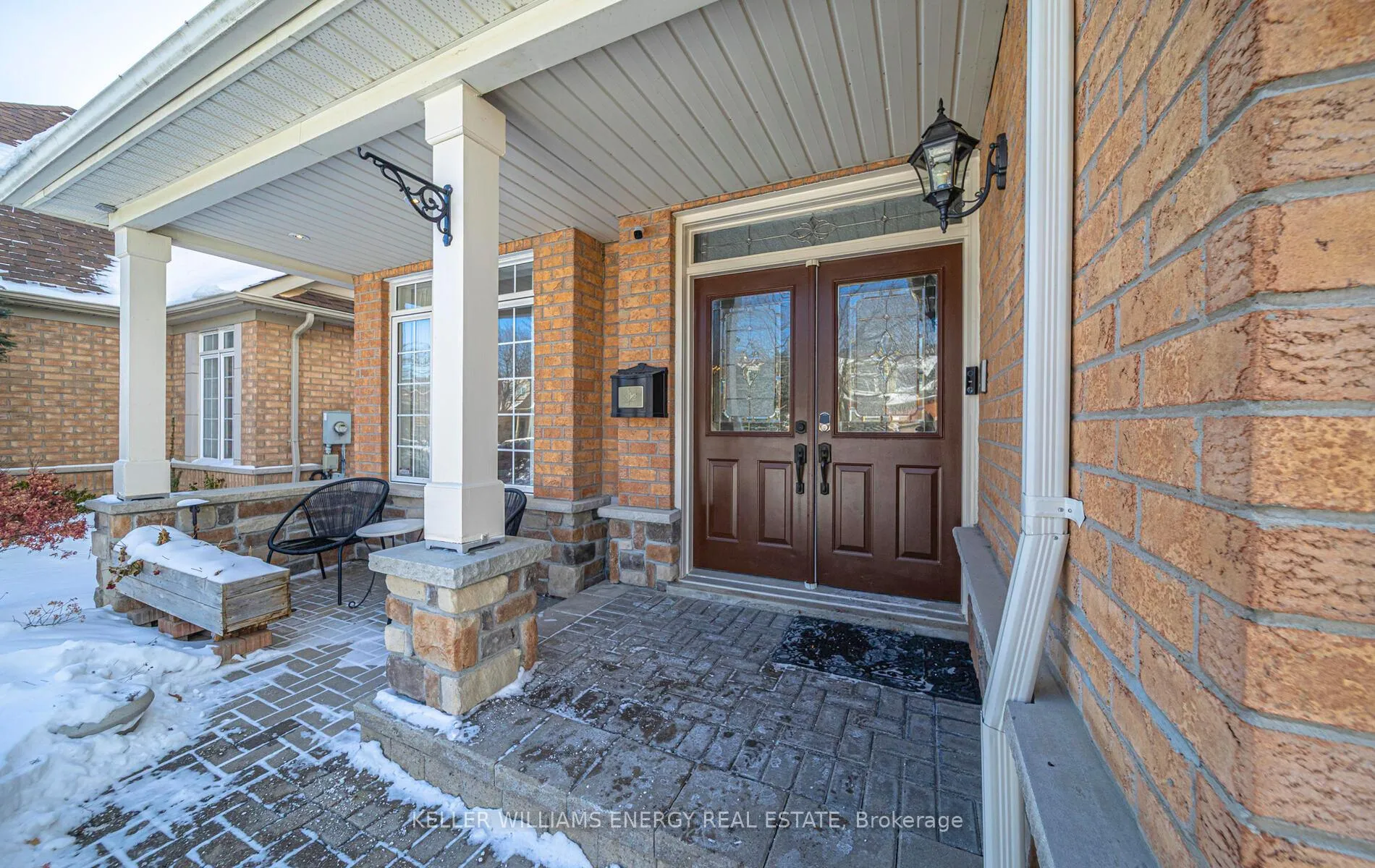 Photo 3 of 124 Mackey Drive, Whitby, Lynde Creek — HOMEH