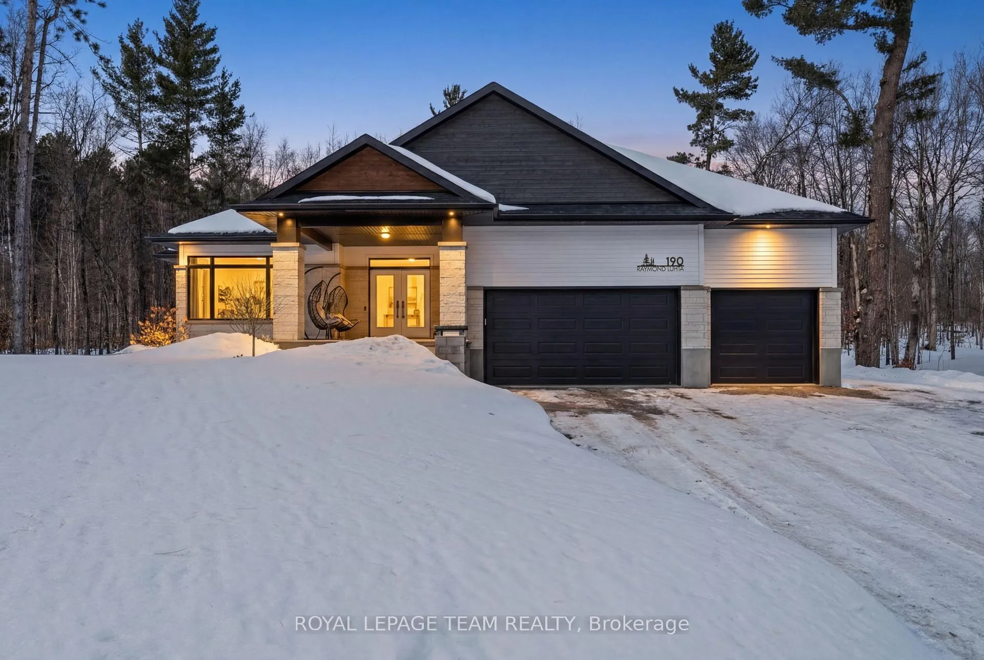 Photo 28 of 190 Raymond Luhta Crescent, McNab/Braeside, Mcnab/Braeside Twps — HOMEH