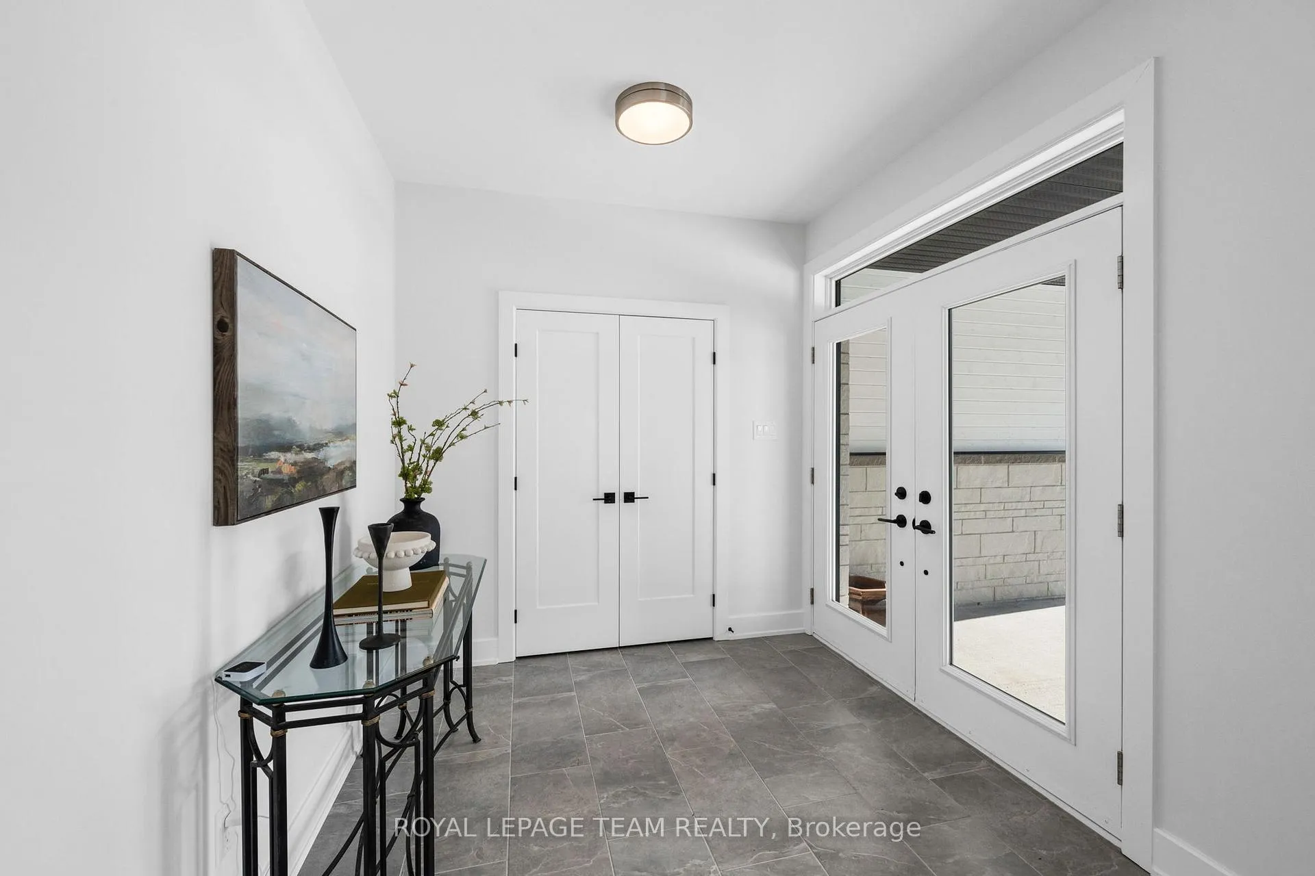 Photo 1 of 190 Raymond Luhta Crescent, McNab/Braeside, Mcnab/Braeside Twps — HOMEH