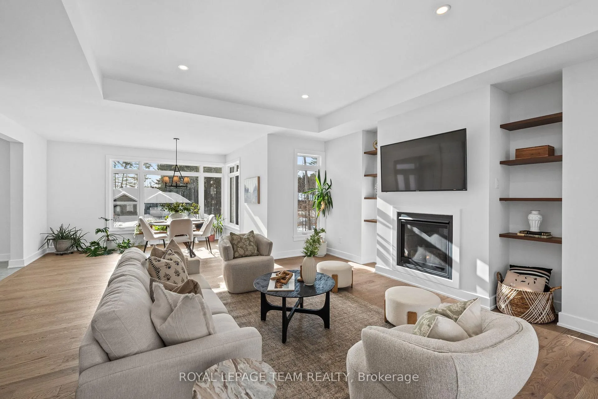 Photo 8 of 190 Raymond Luhta Crescent, McNab/Braeside, Mcnab/Braeside Twps — HOMEH