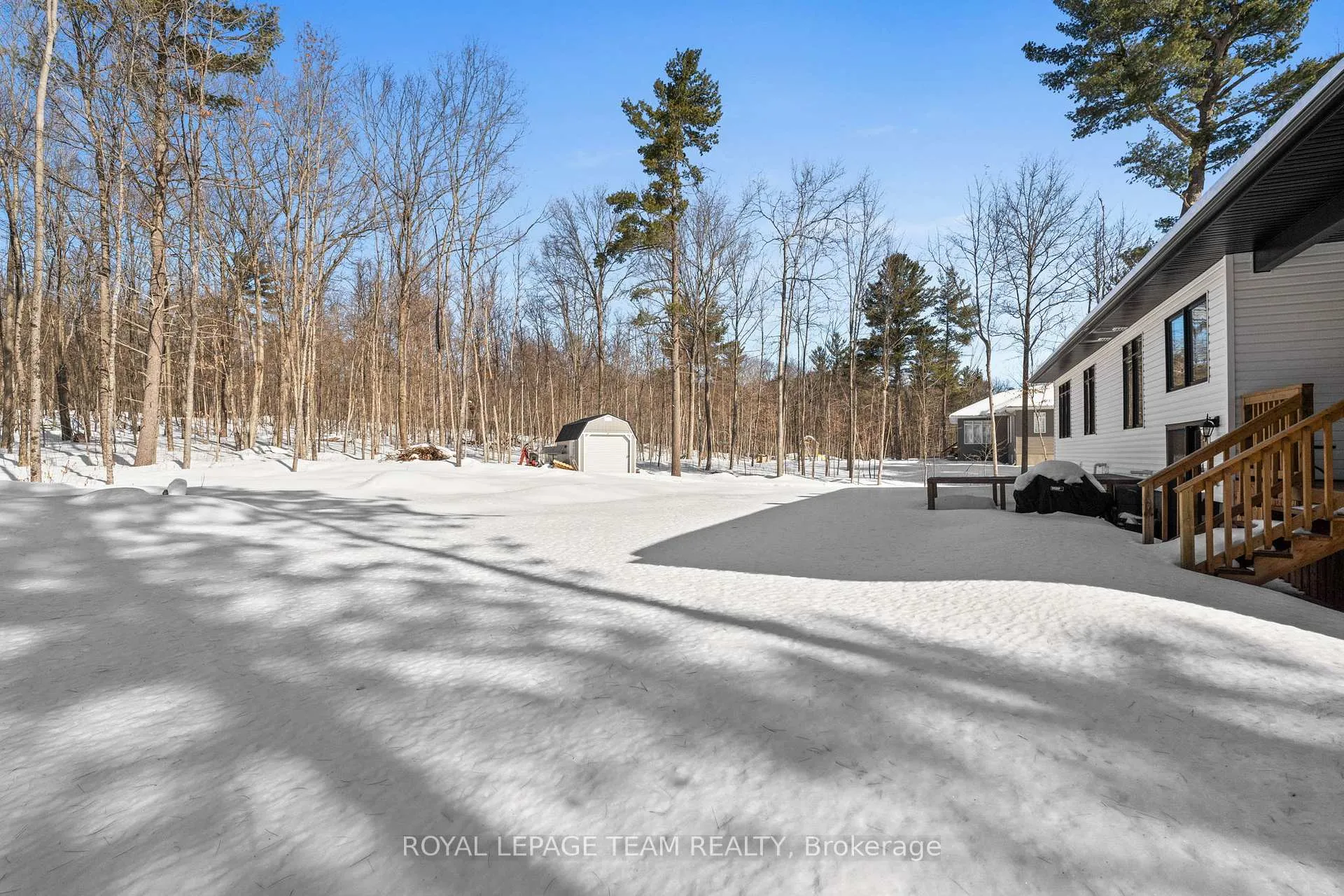 Photo 37 of 190 Raymond Luhta Crescent, McNab/Braeside, Mcnab/Braeside Twps — HOMEH