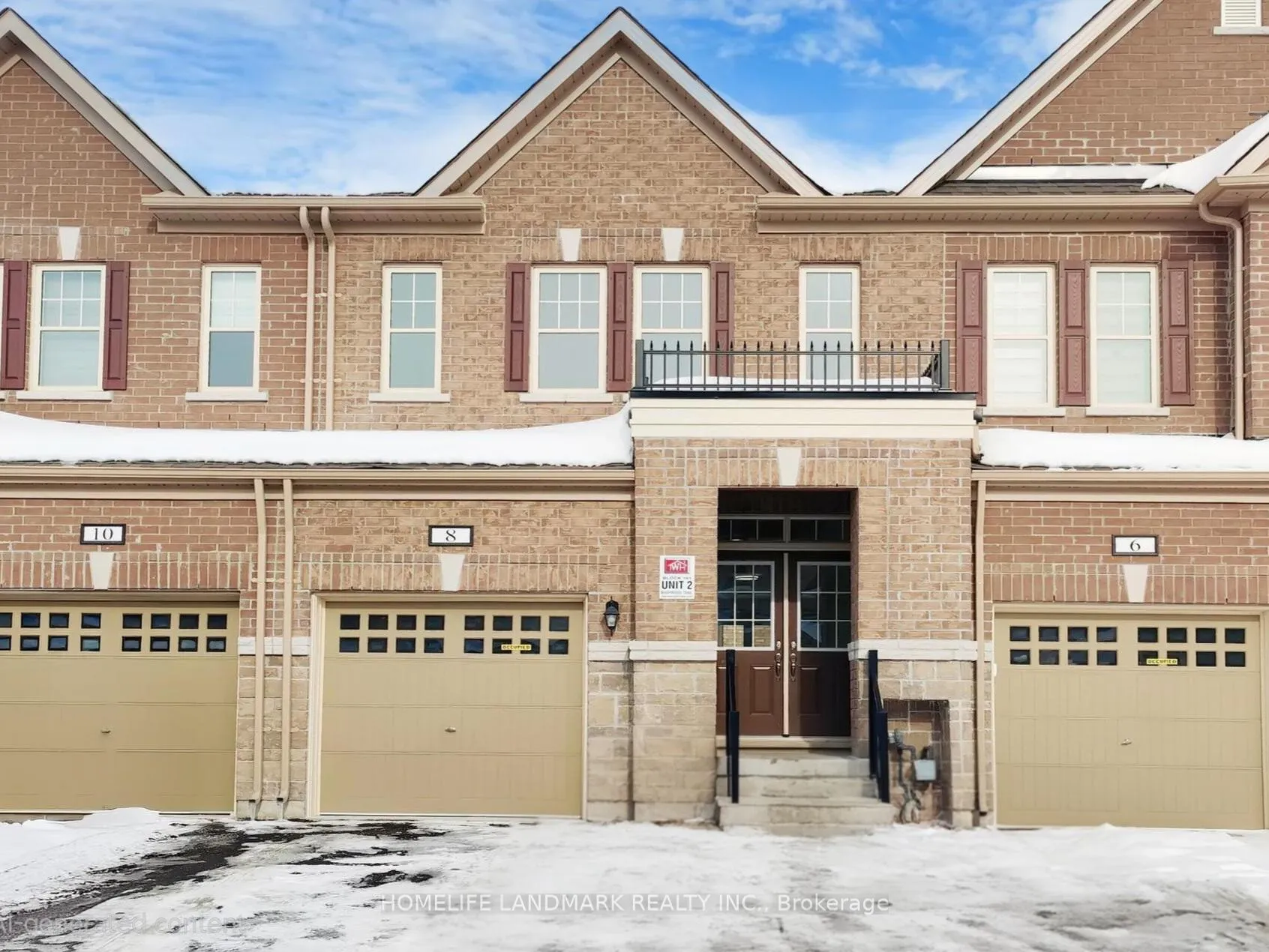 Front of 8 Bushwood Trail