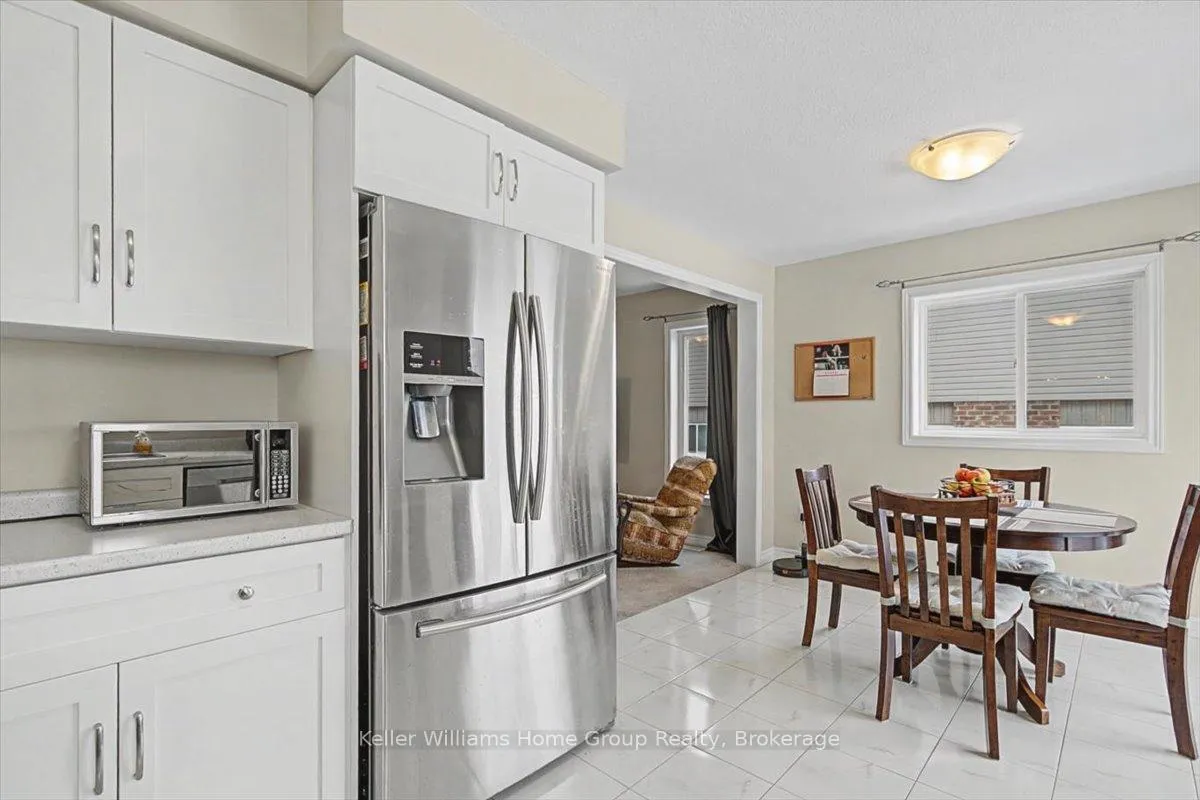 Photo 11 of 18 Mccann Street, Guelph, Kortright East — HOMEH
