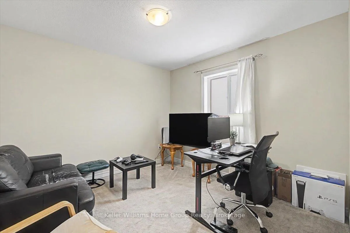 Photo 27 of 18 Mccann Street, Guelph, Kortright East — HOMEH