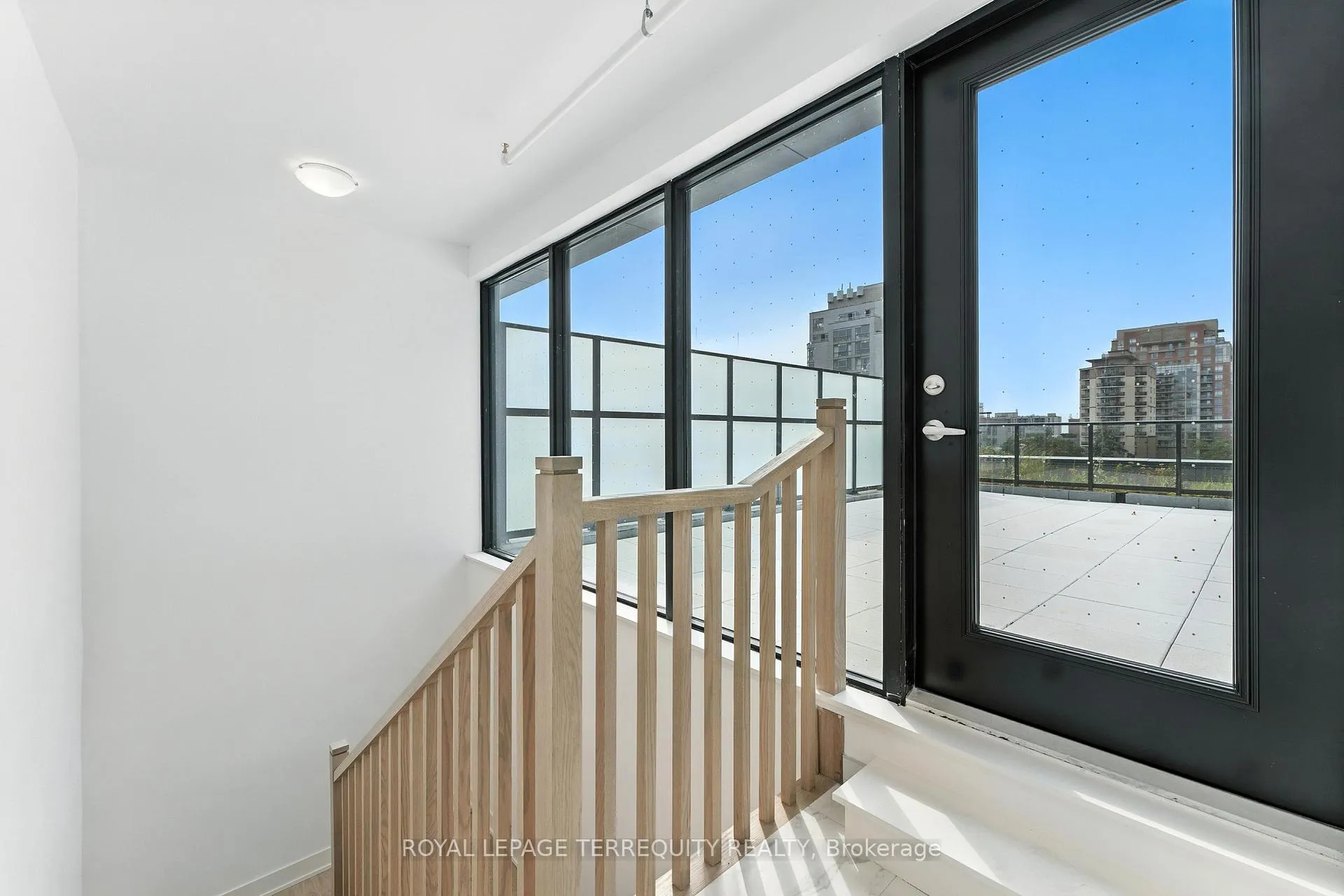 Photo 17 of Unit PH05, 200 Keewatin Avenue, Toronto, Mount Pleasant East — HOMEH