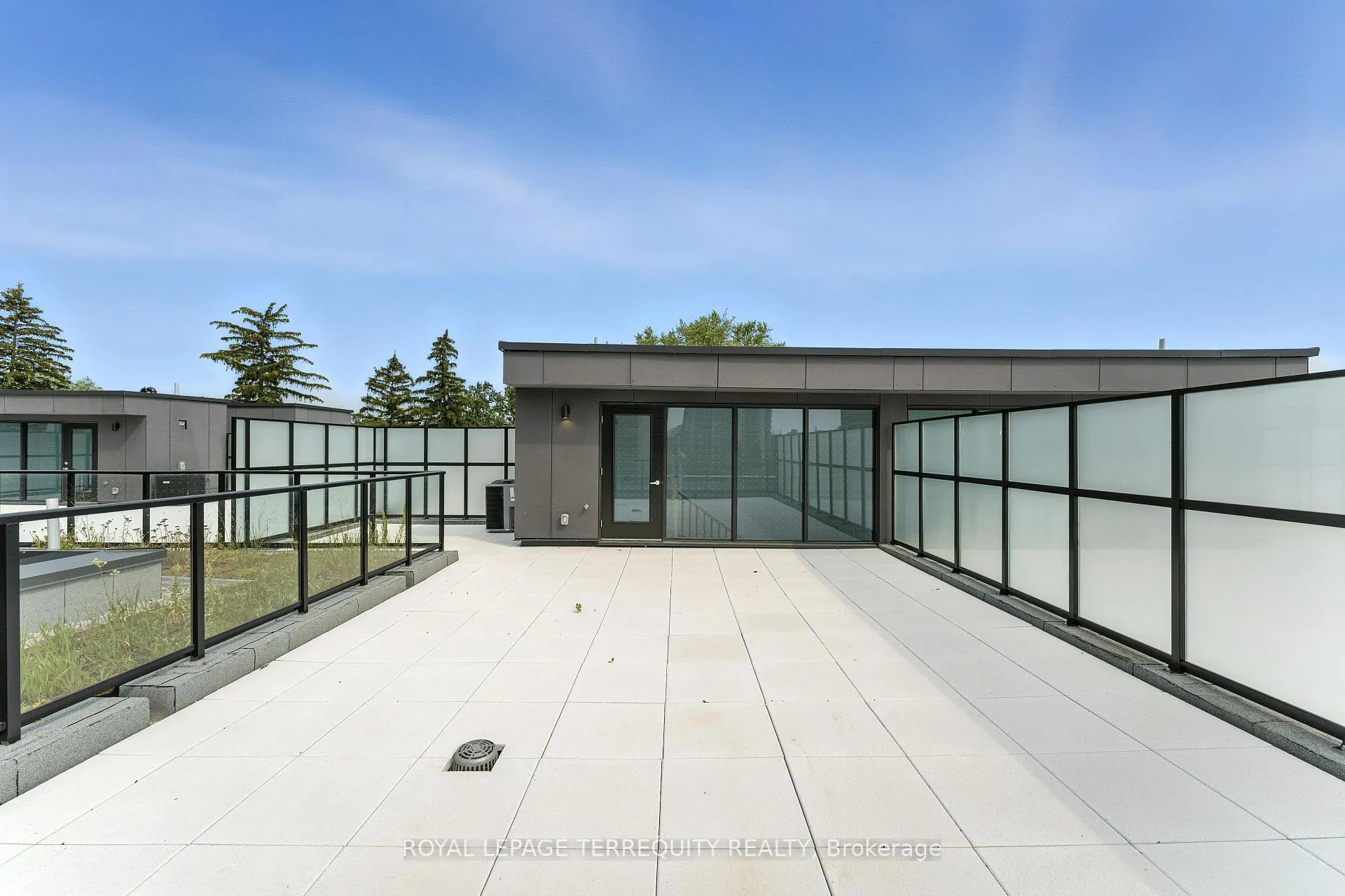 Photo 18 of Unit PH05, 200 Keewatin Avenue, Toronto, Mount Pleasant East — HOMEH